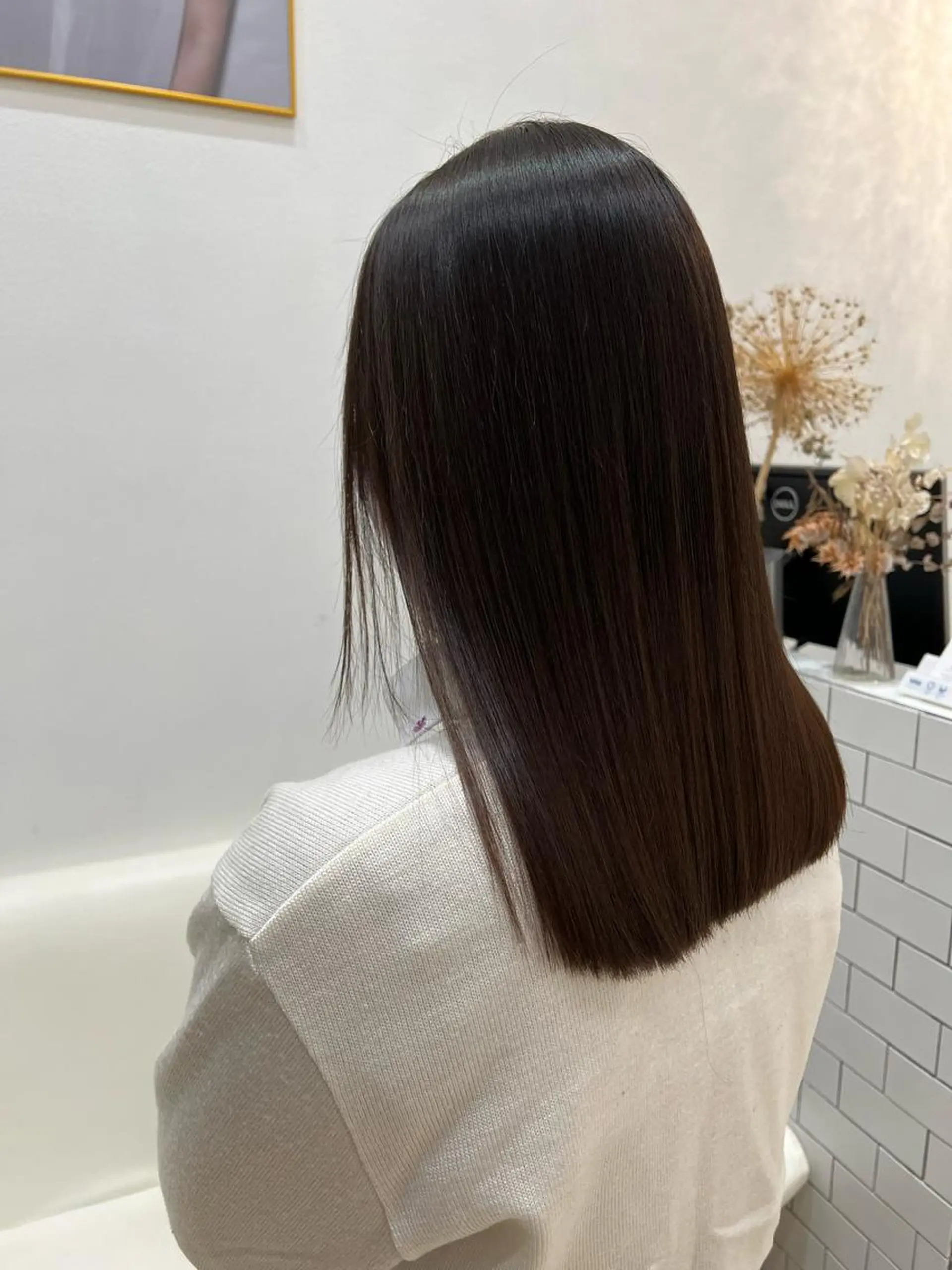 ミディアム パーマ ネイル 縮毛矯正 堀井 凌平のヘアスタイル