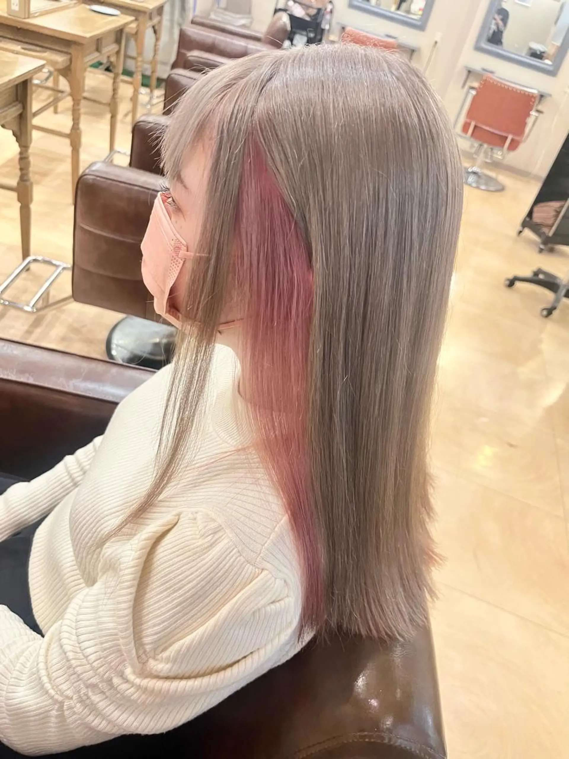 ロング カラー ヘアカラー トリートメント S.BLOOM 川崎 翔哉のヘアスタイル