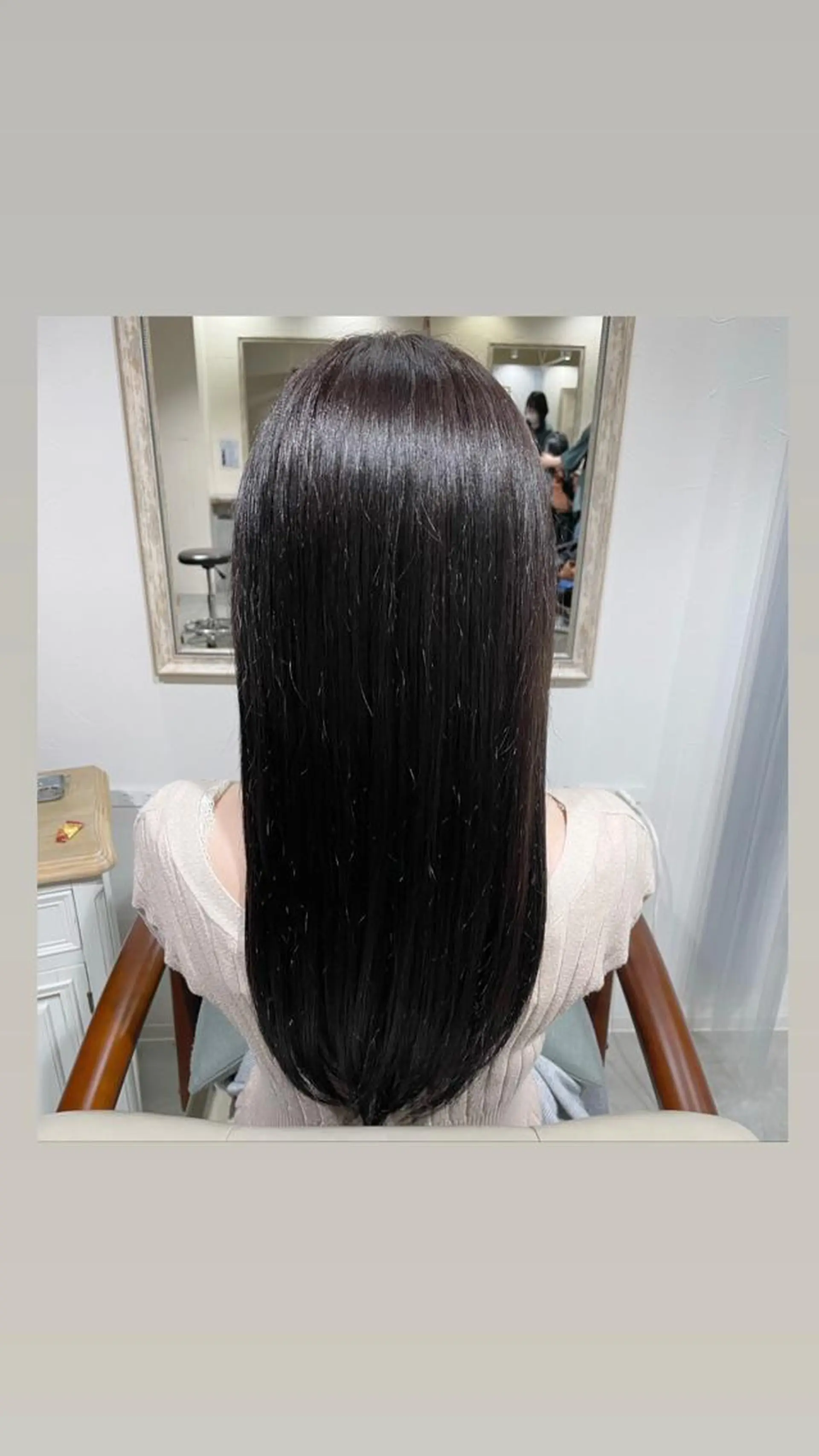 ロング カラー アッシュ ラベンダーカラー ラベンダーアッシュ 瀬川 夏緒のヘアスタイル