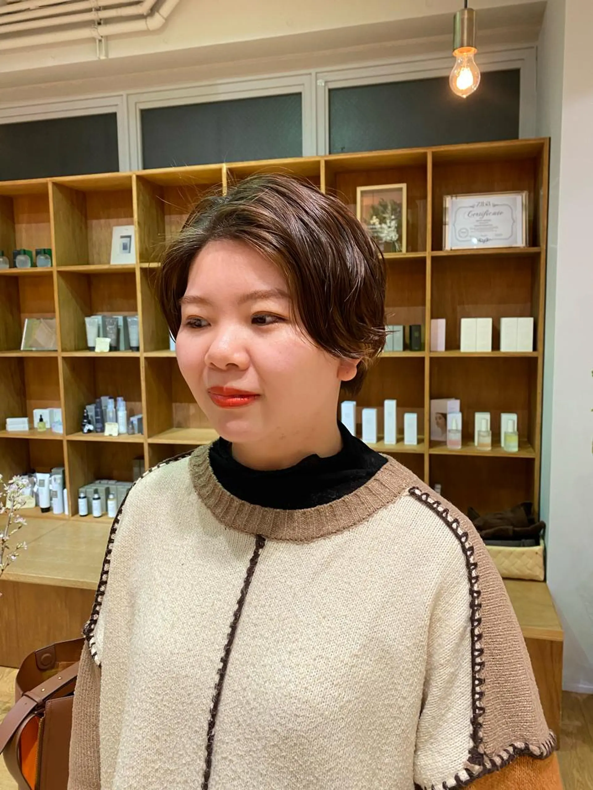 ショート 大人可愛い♡コテ巻き パーマ🌼杉田 萌恵のヘアスタイル