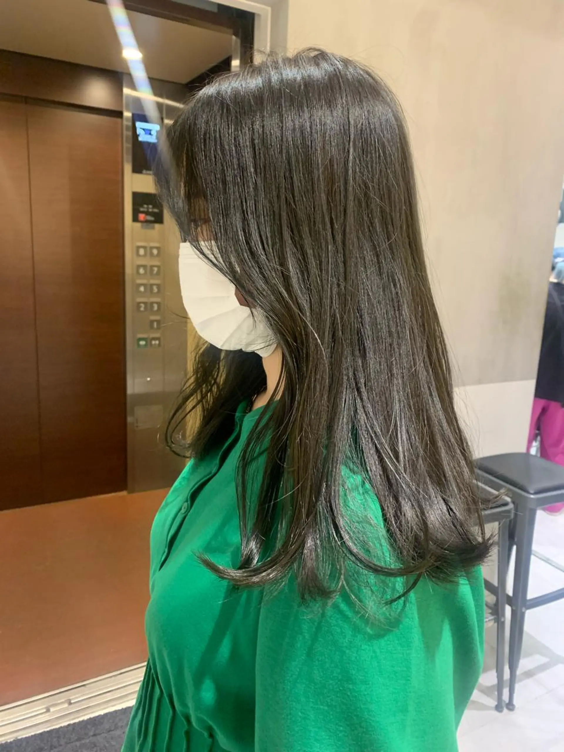 セミロング カラー minami🪷 暖色カラーのヘアスタイル