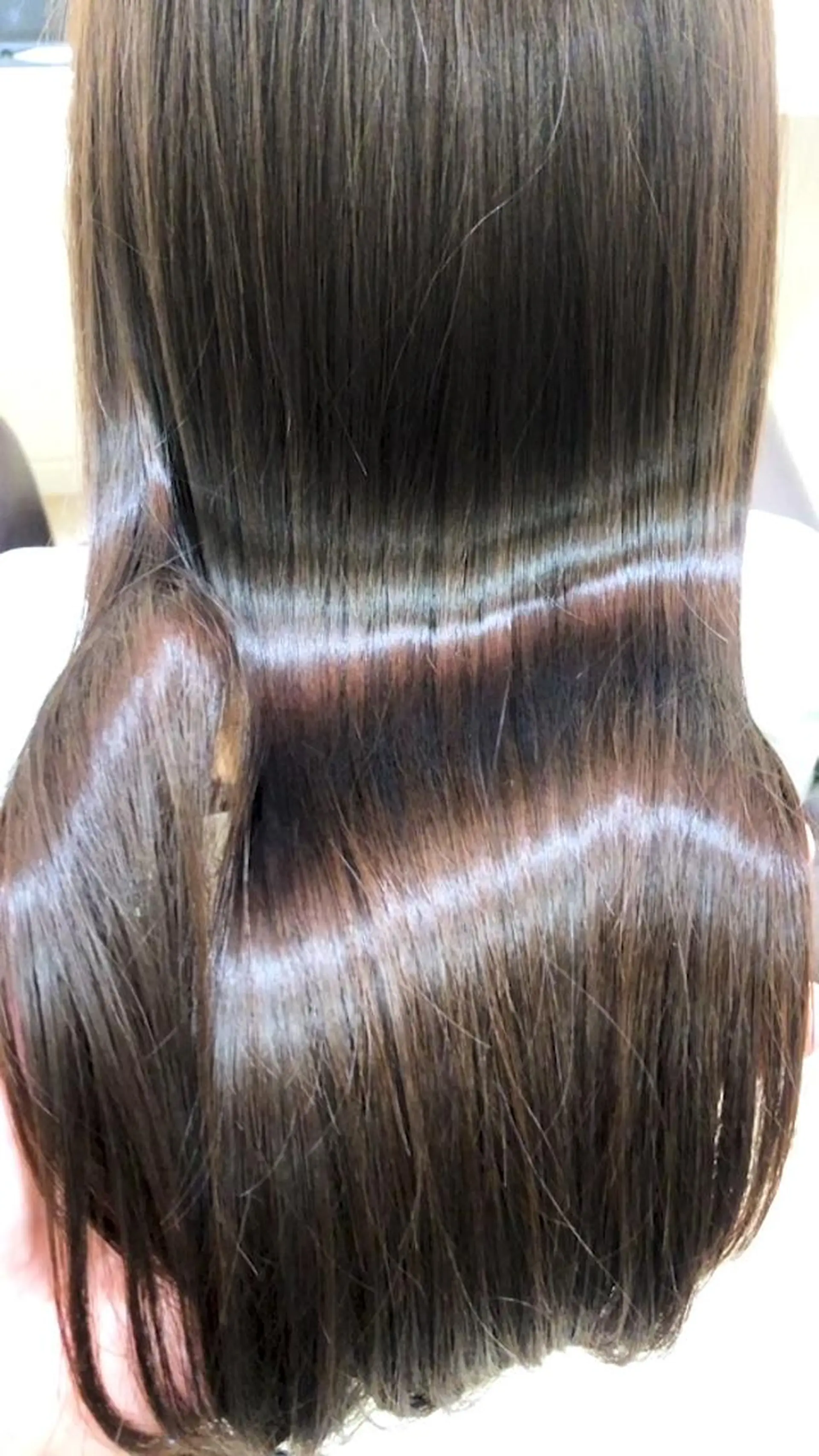 セミロング カット 縮毛矯正 JYO 髪質改善専門家のヘアスタイル