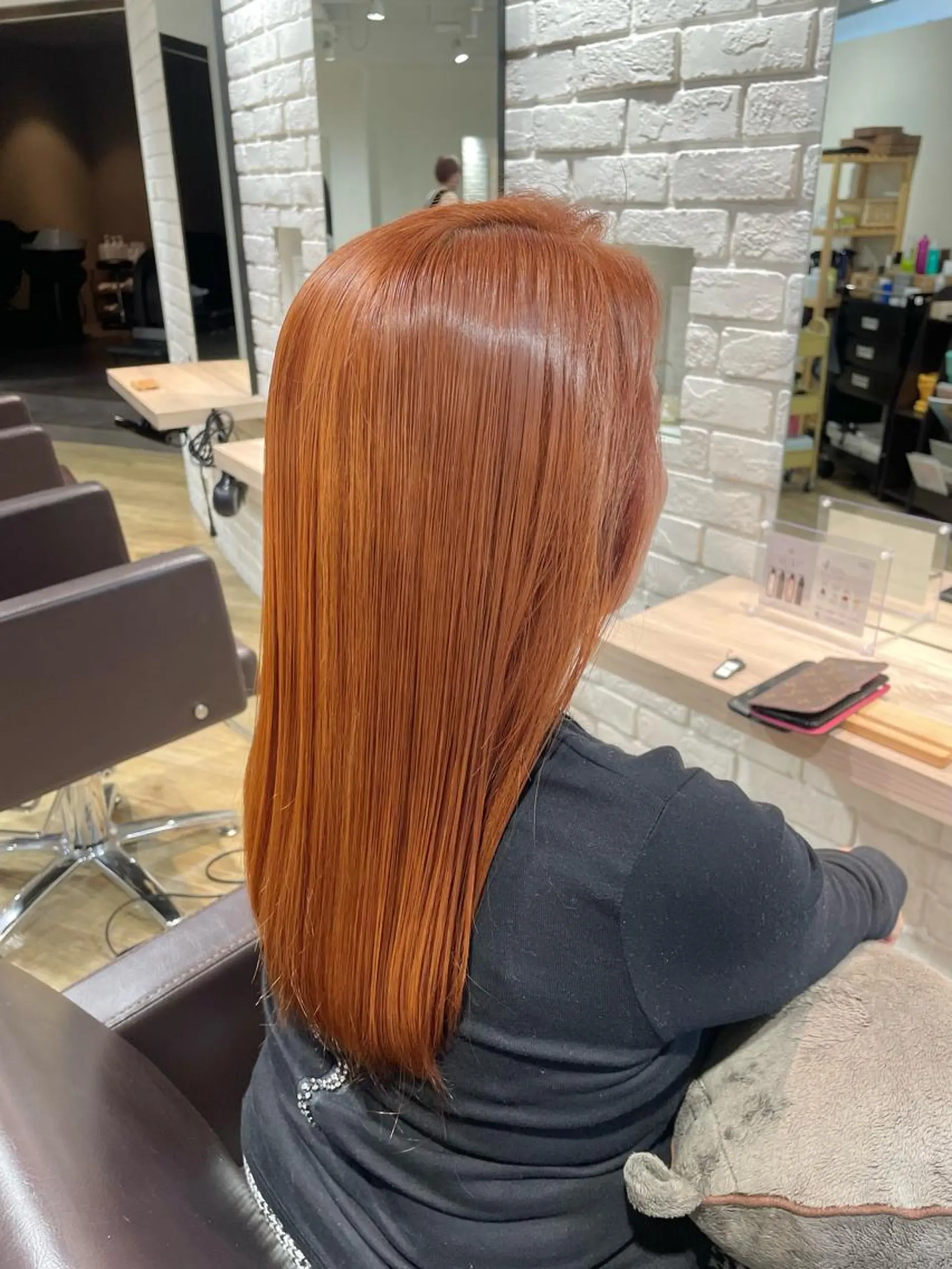 セミロング N＋所属・前田 菜奈子のヘアスタイル