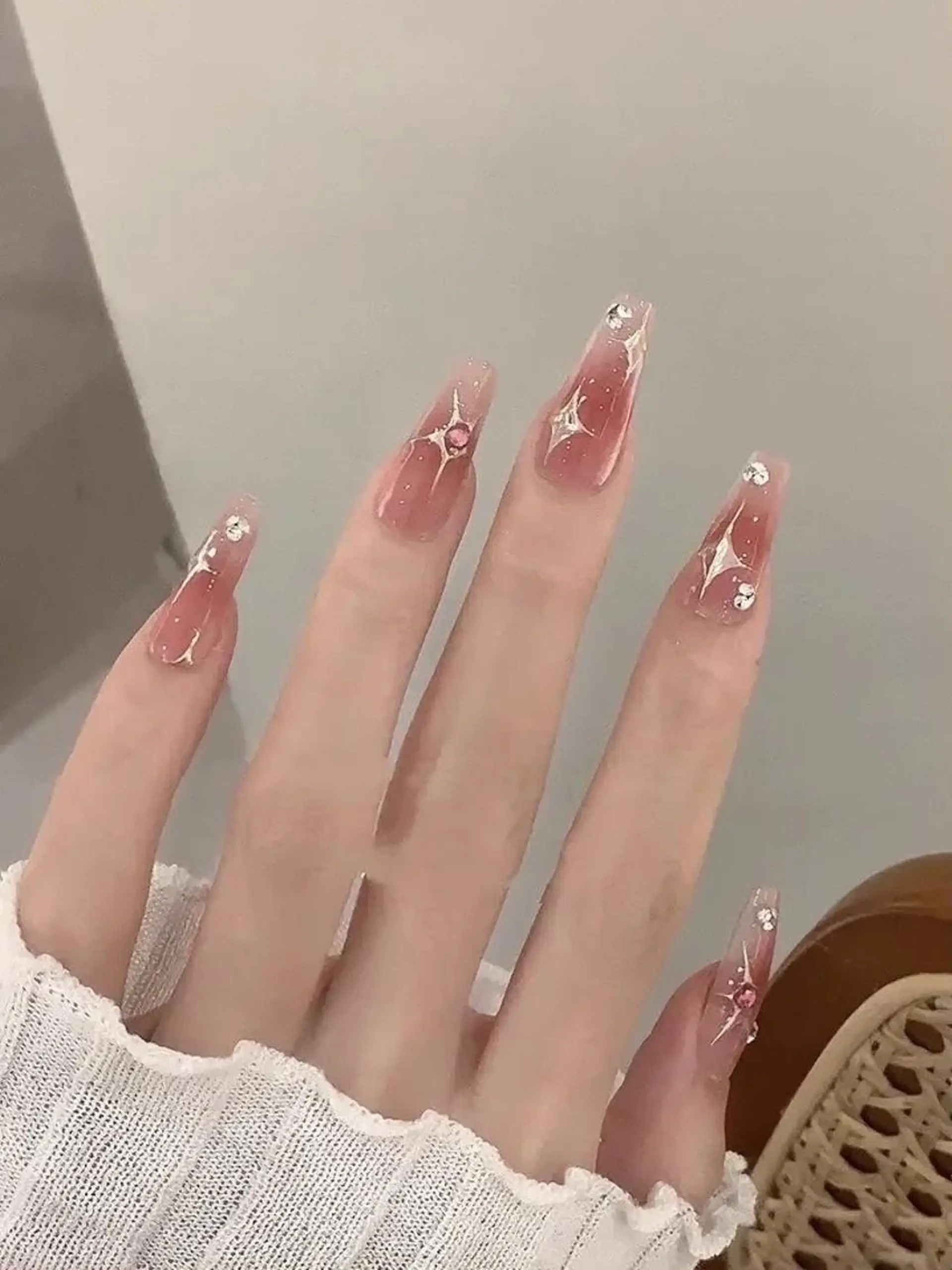 ネイル 長さ出し ジェルネイル 持ち込み パラジェル 春ネイル ハンドネイル リラネイル Aikenのネイルデザイン