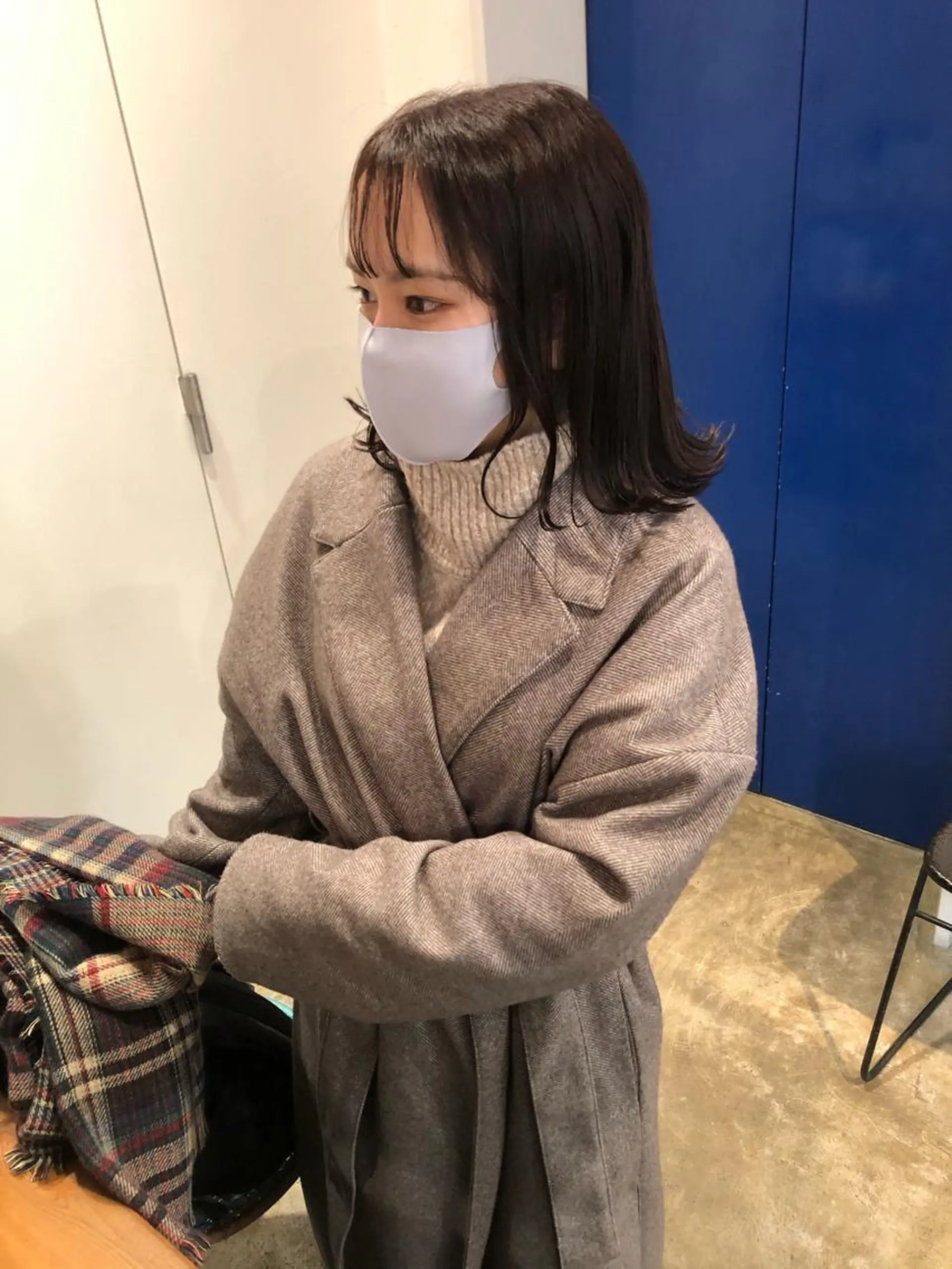 ショート カラー MIOベージュカラー 柔らかいカラーのヘアスタイル