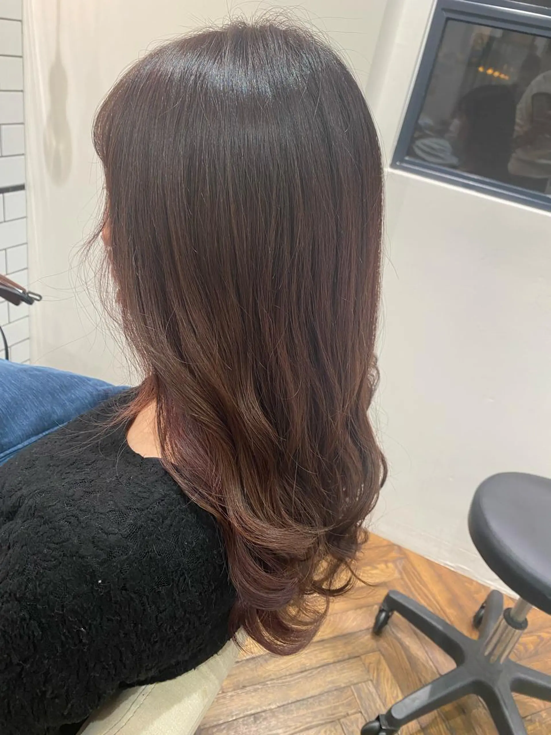 ロング カラー インナーカラー Minami .のヘアスタイル