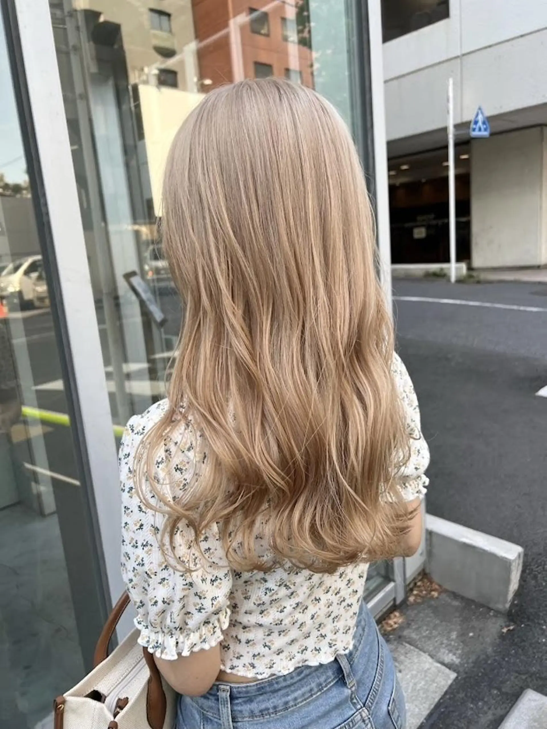 カラー 🪞official THREE 横浜🎀のヘアスタイル