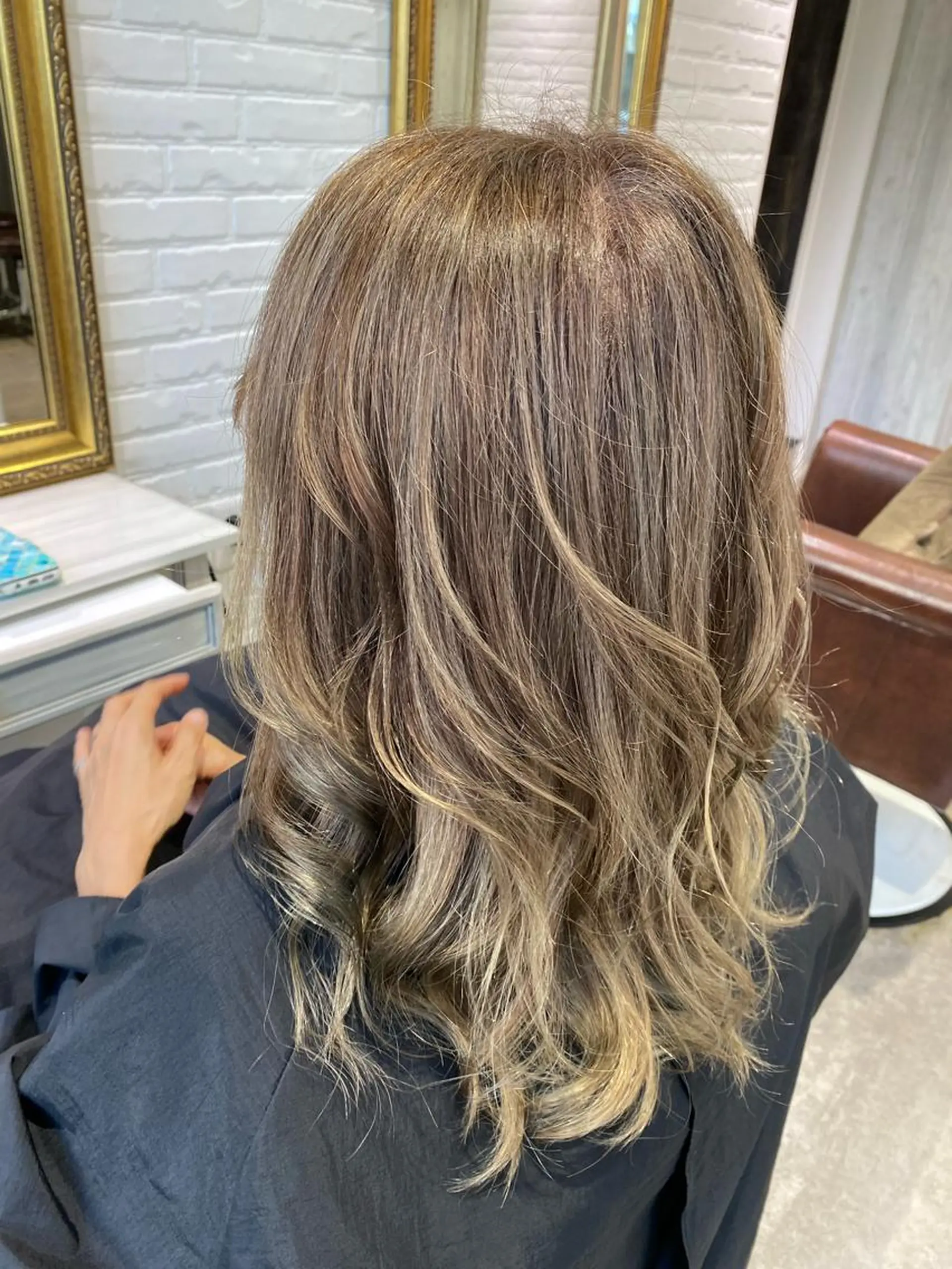 セミロング カラー Renatus店長 金子裕美のヘアスタイル