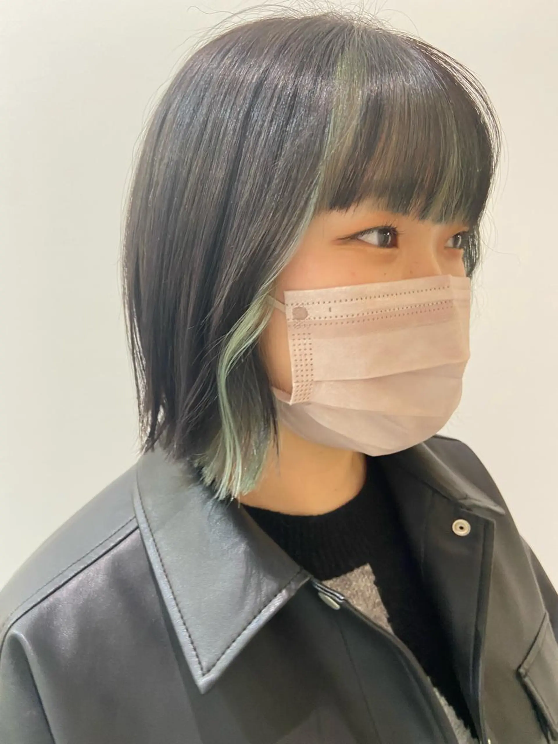 ショート カラー 田中 あやなのヘアスタイル