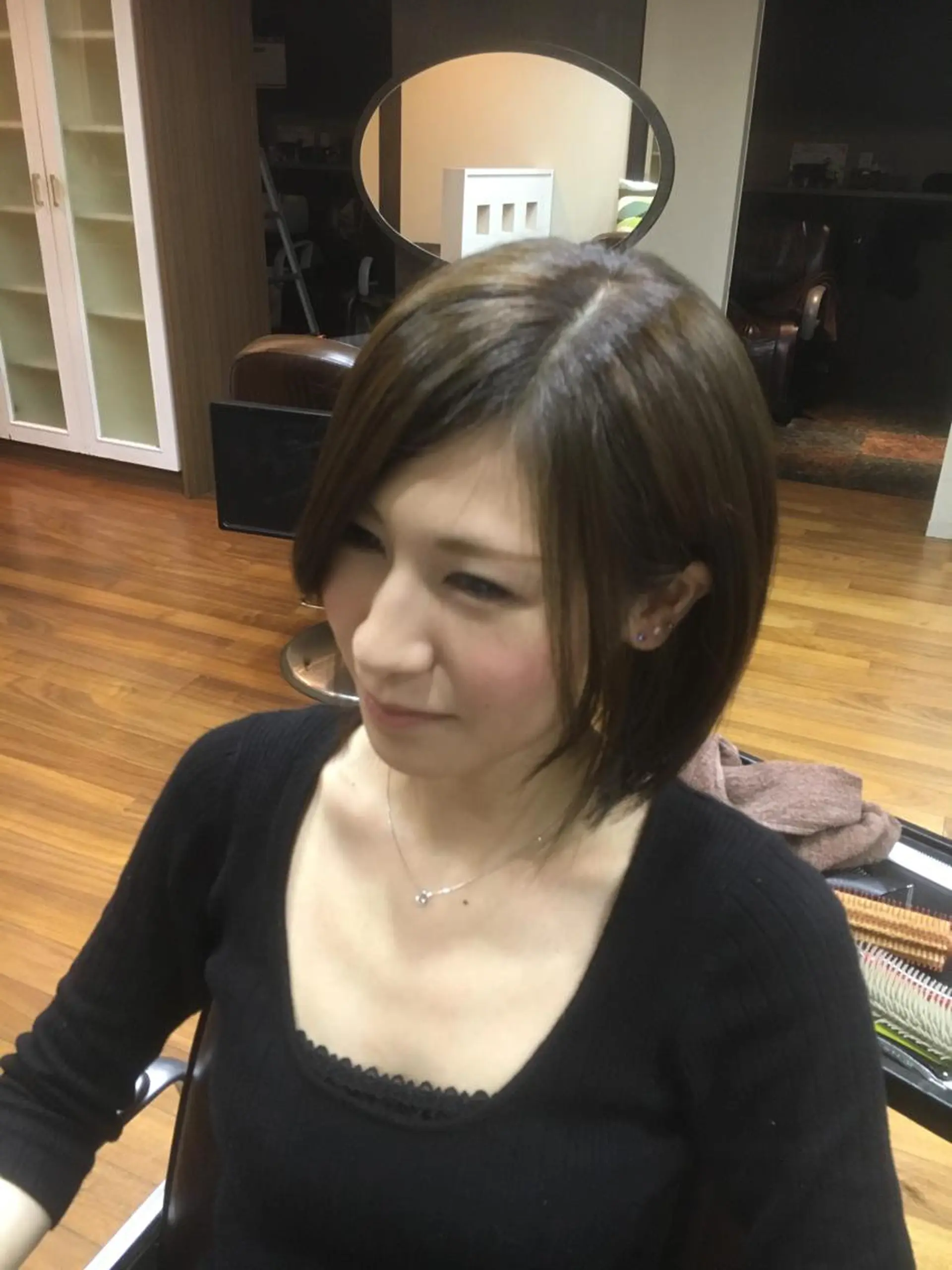 ショート カラー ショートボブ アッシュ ボブ ショートヘア 東條 克義のヘアスタイル