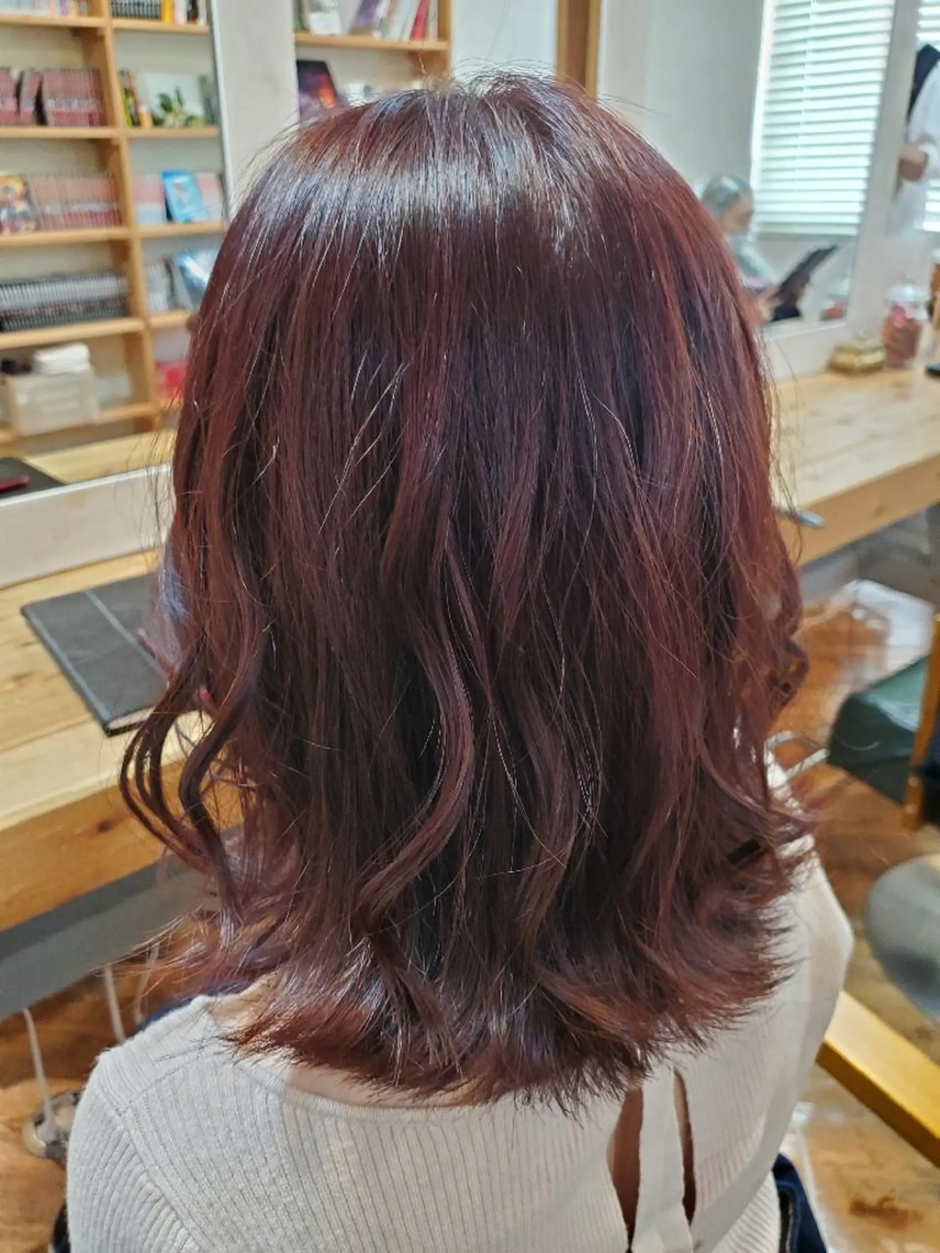 ミディアム カラー 【髪質改善/縮毛矯正 】Yosukeのヘアスタイル