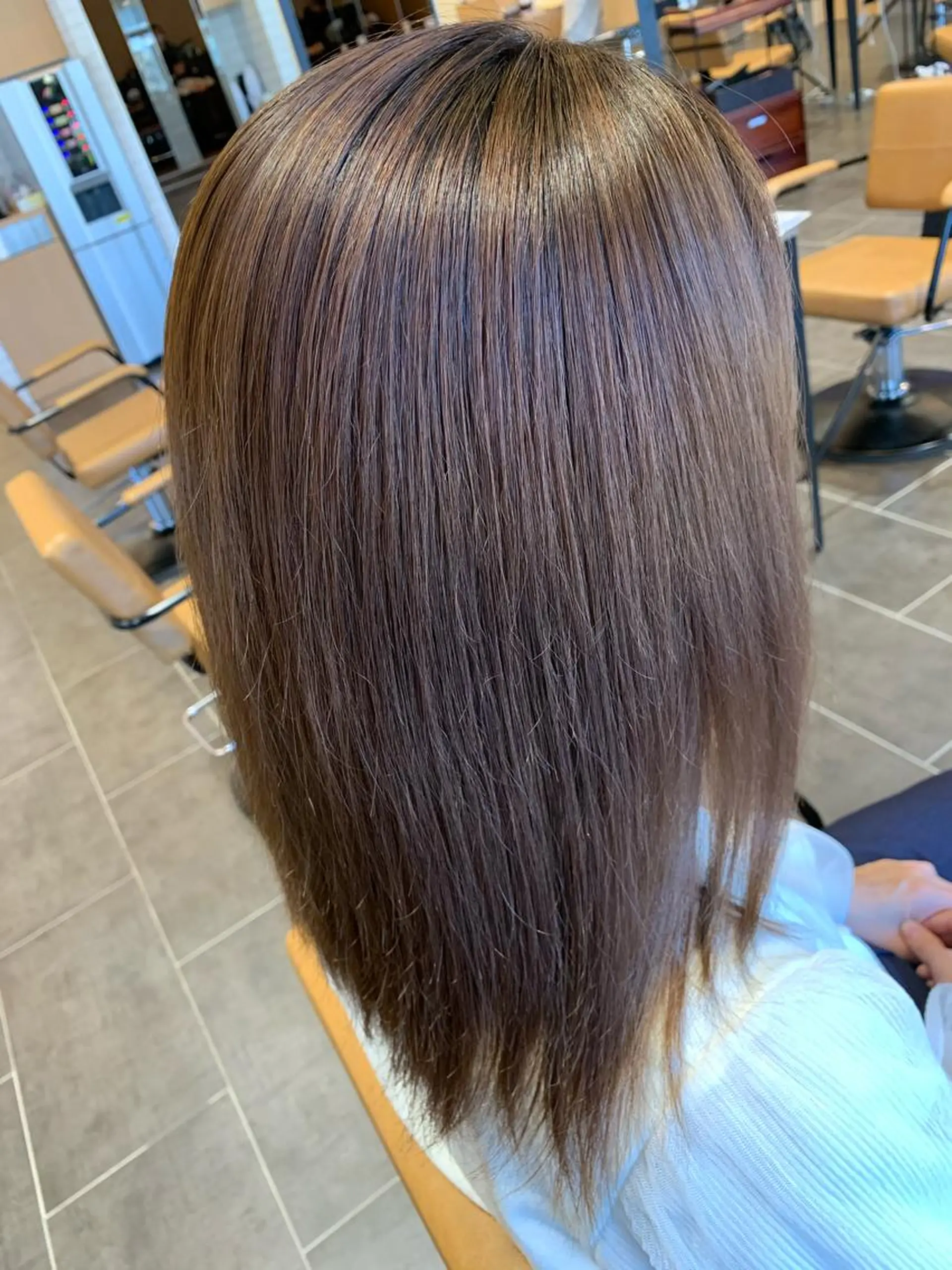 セミロング カラー アッシュ ベージュカラー Gain所属・Gain Nanamiのエステ・リラクイメージ