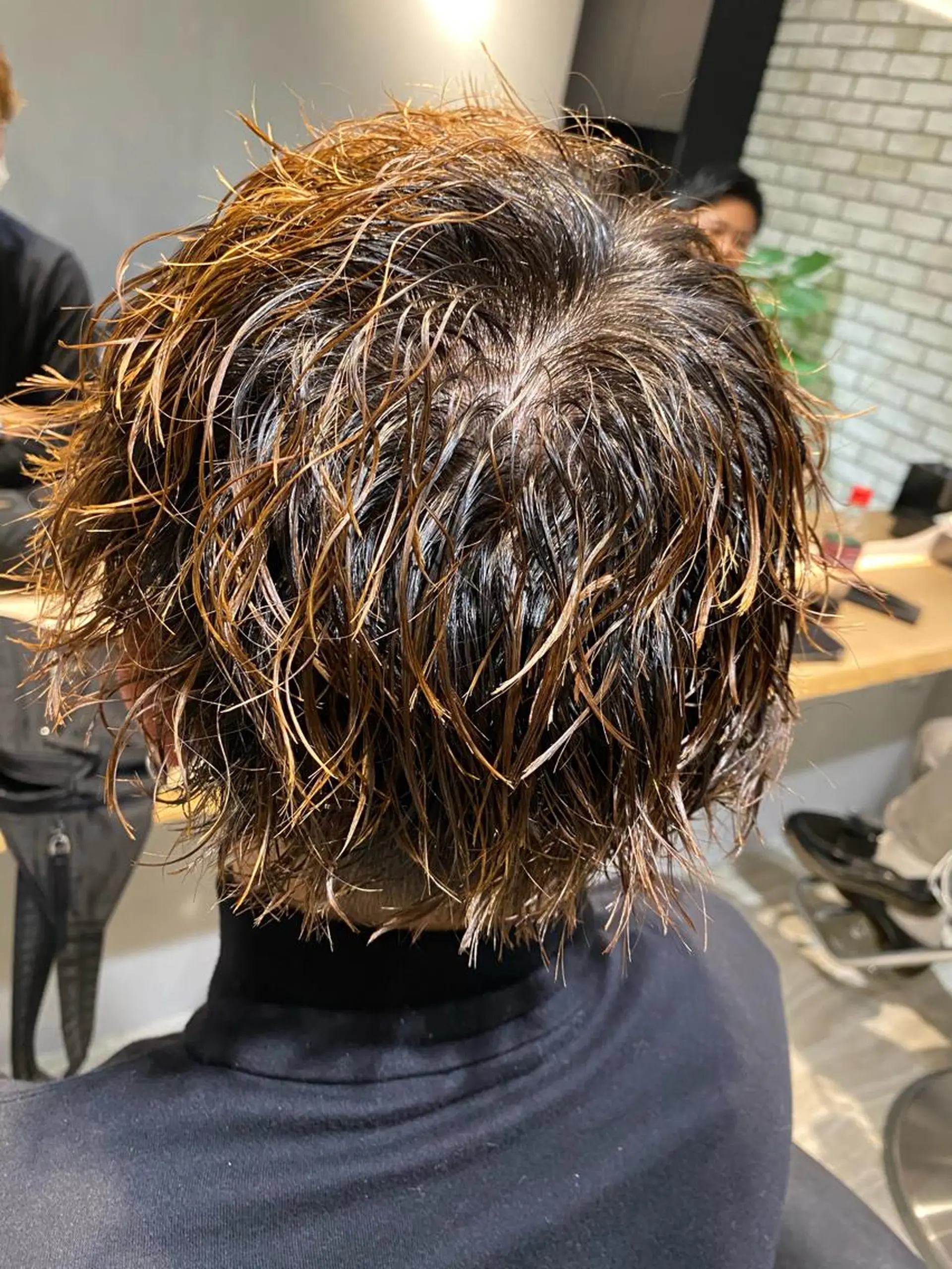 ショート メンズ メンズパーマ メンズツイストパーマ ツイストパーマ 髪質改善/縮毛矯正 レイヤー/松川匠のヘアスタイル