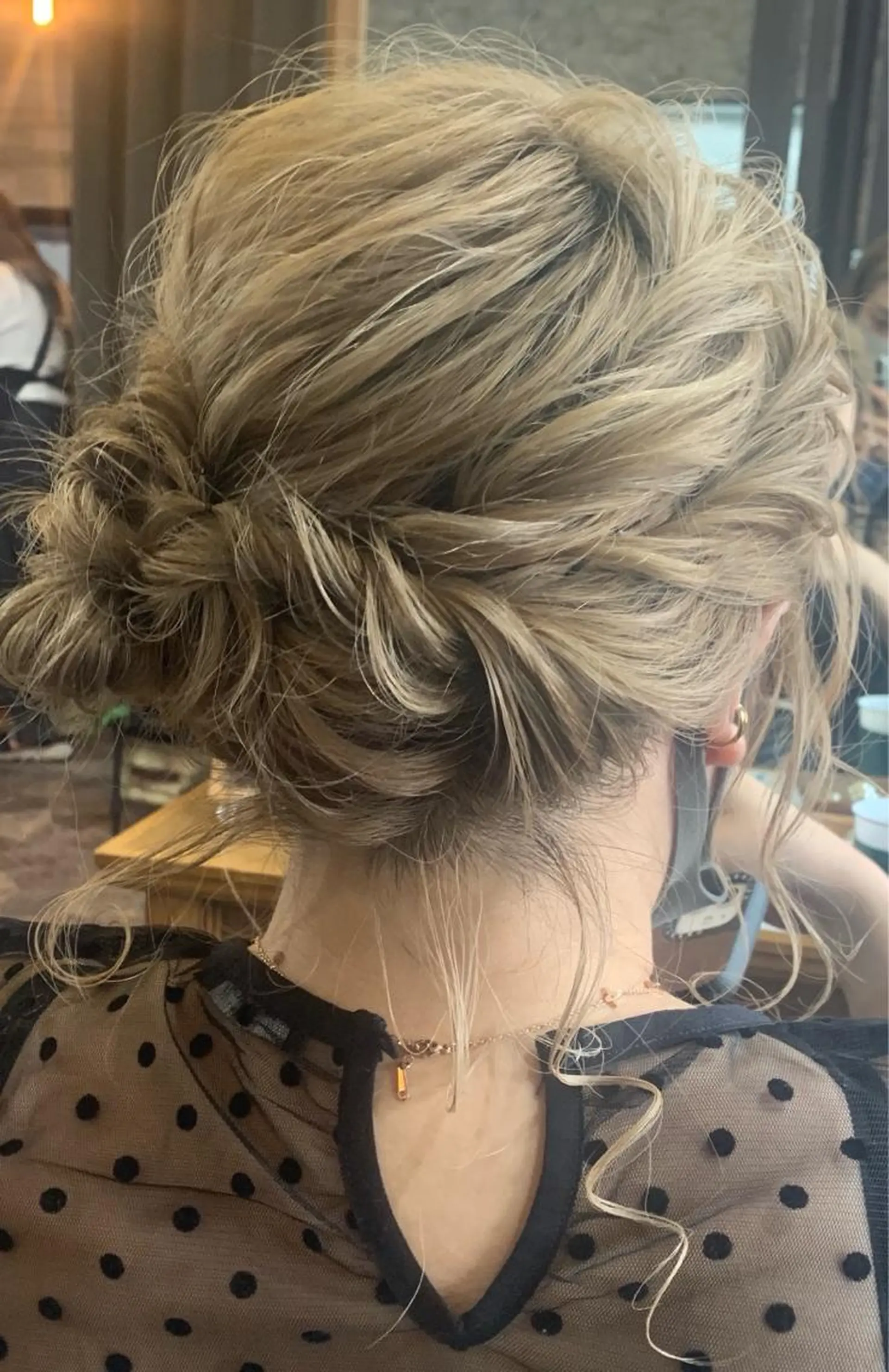 ミディアム Lilly 中谷友里のヘアスタイル