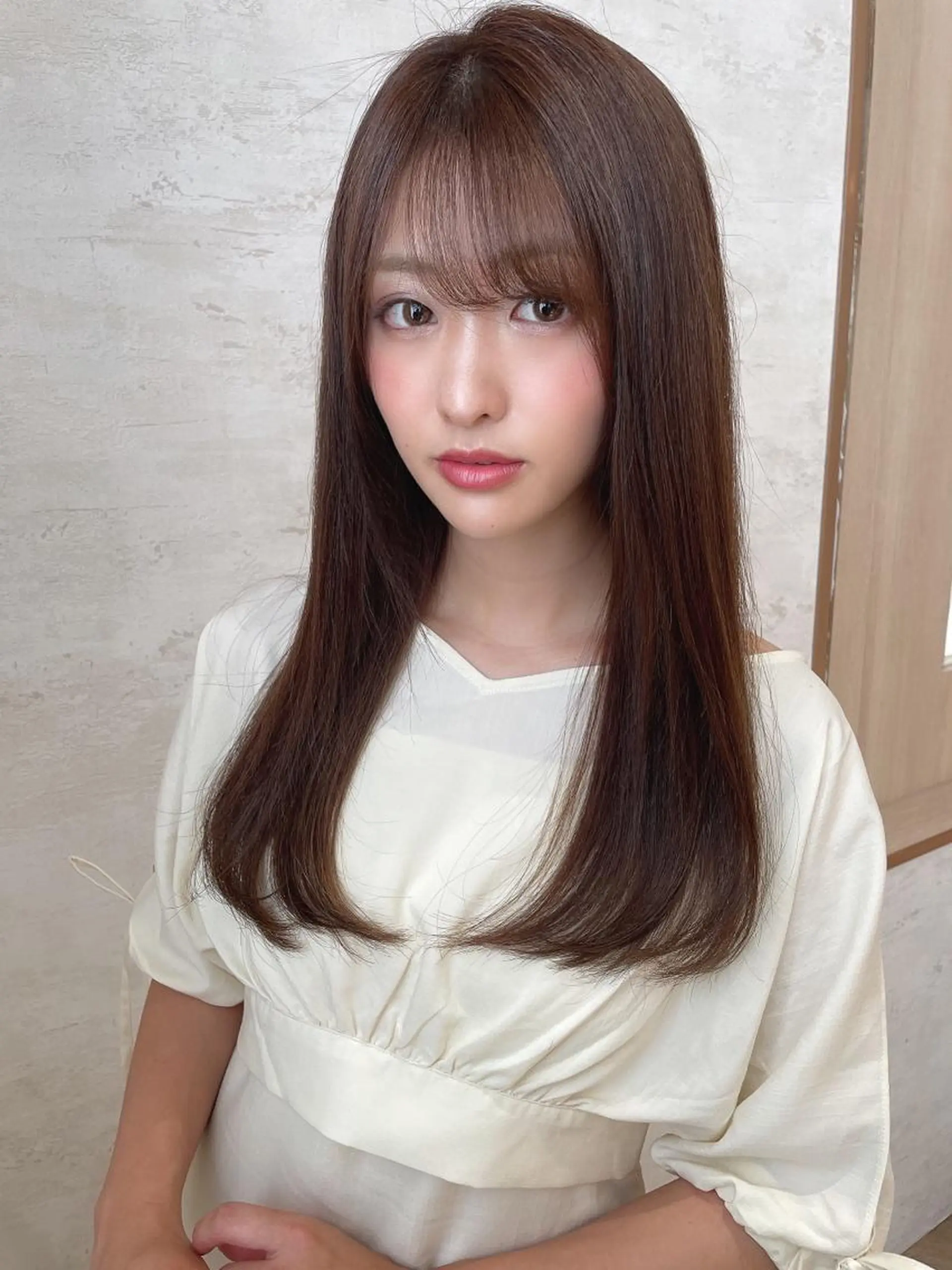 ロング 外国人風カラー 韓国風ヘア ロング 木屋元一/透明感 /前髪/ショートボブのヘアスタイル