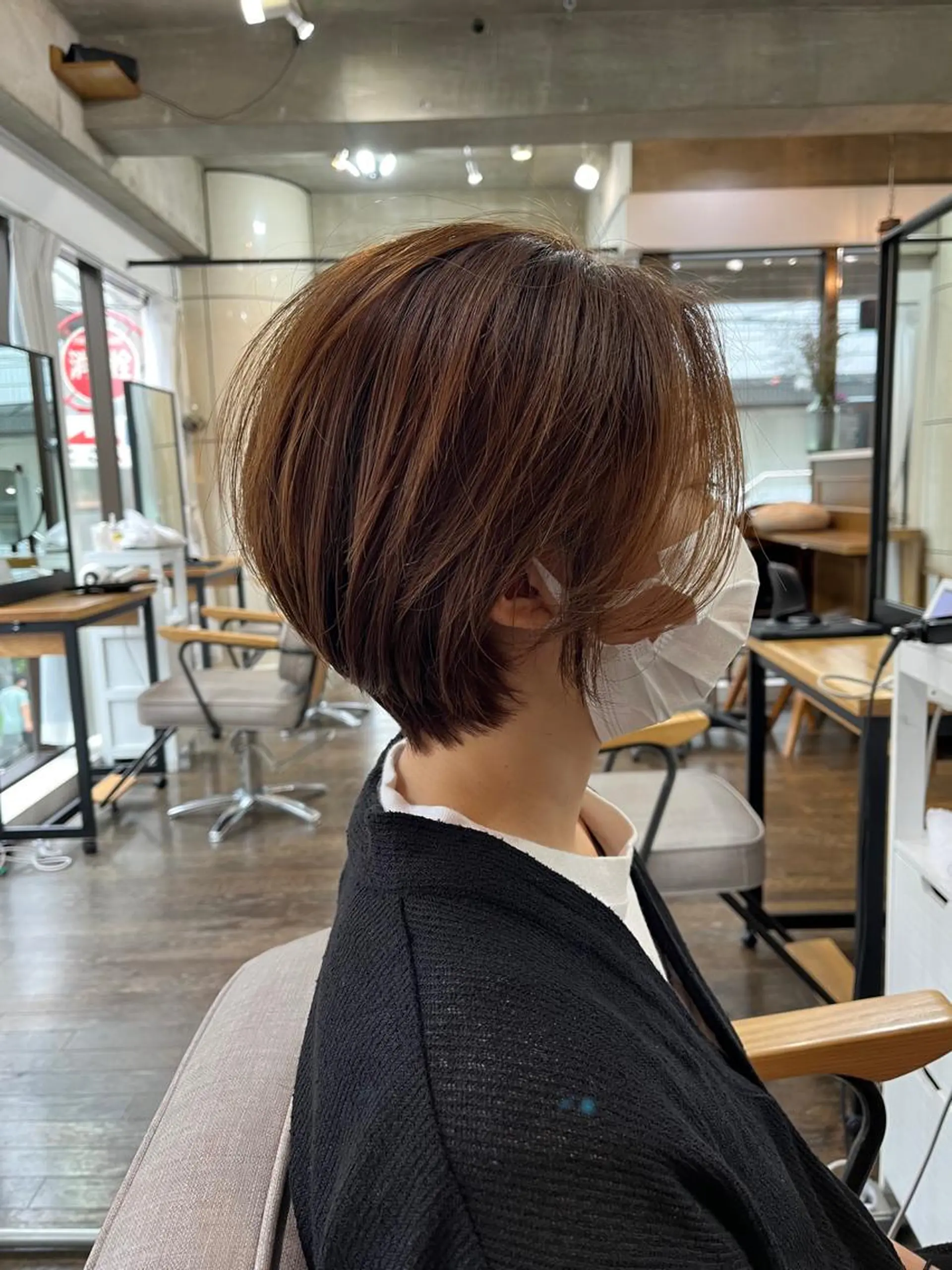 ショート 杉山 タダスケのヘアスタイル
