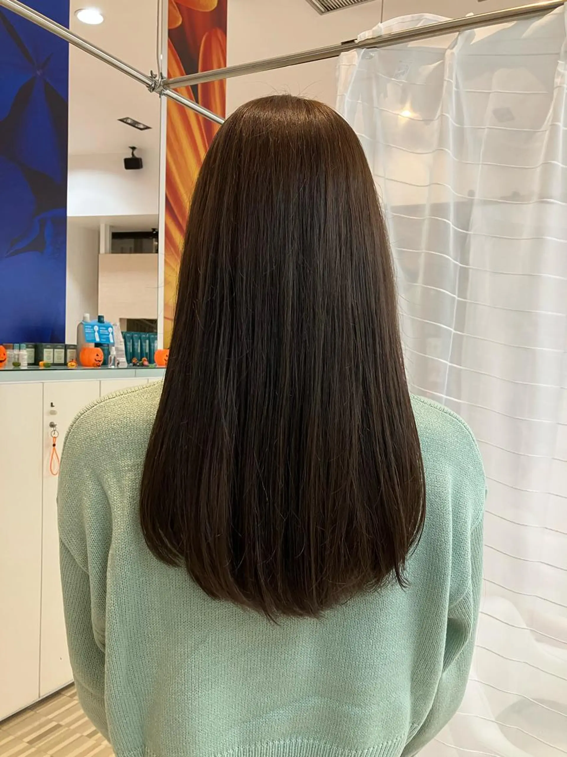 カラー ブラウンカラー ヘアカラー 生田 比奈のヘアスタイル