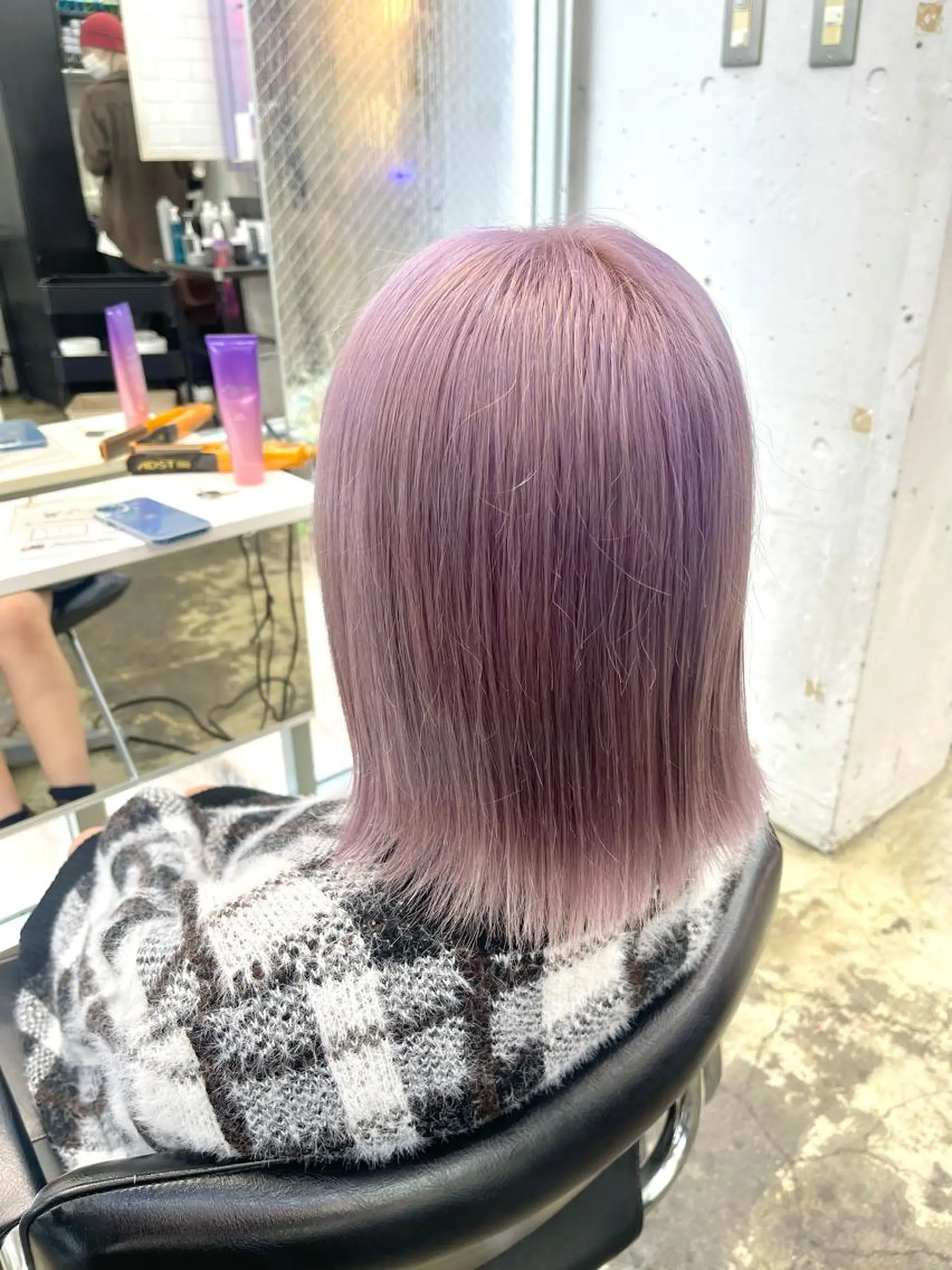 ミディアム カラー レイヤーカットとハイ トーン/HIROKIのヘアスタイル