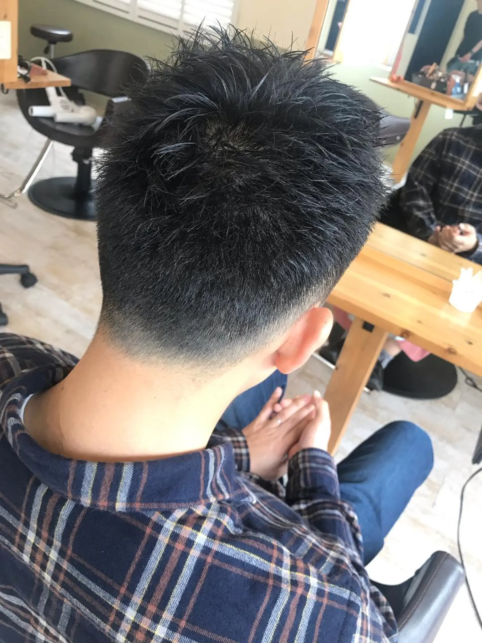 ショート メンズ Rayt hair レイトヘアーのヘアスタイル