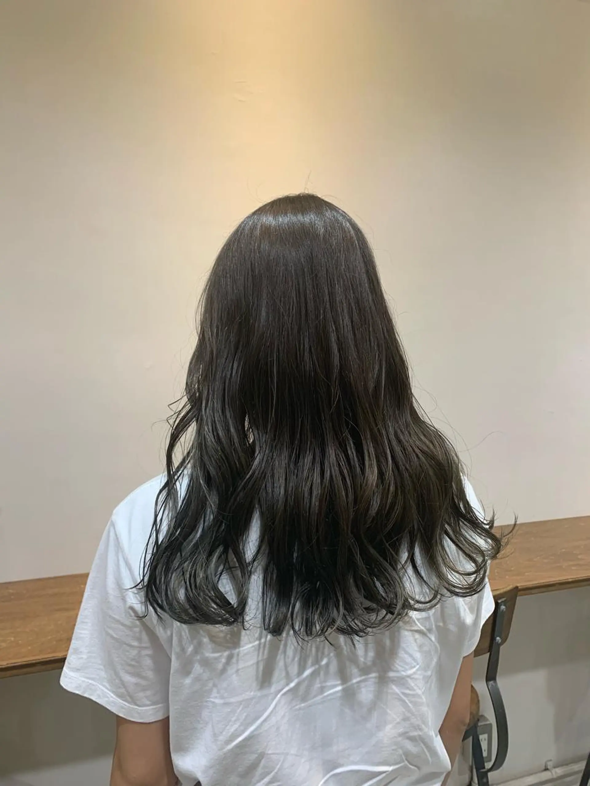 ロング カラー ハイトーン/レイヤー 💜Akaneのヘアスタイル