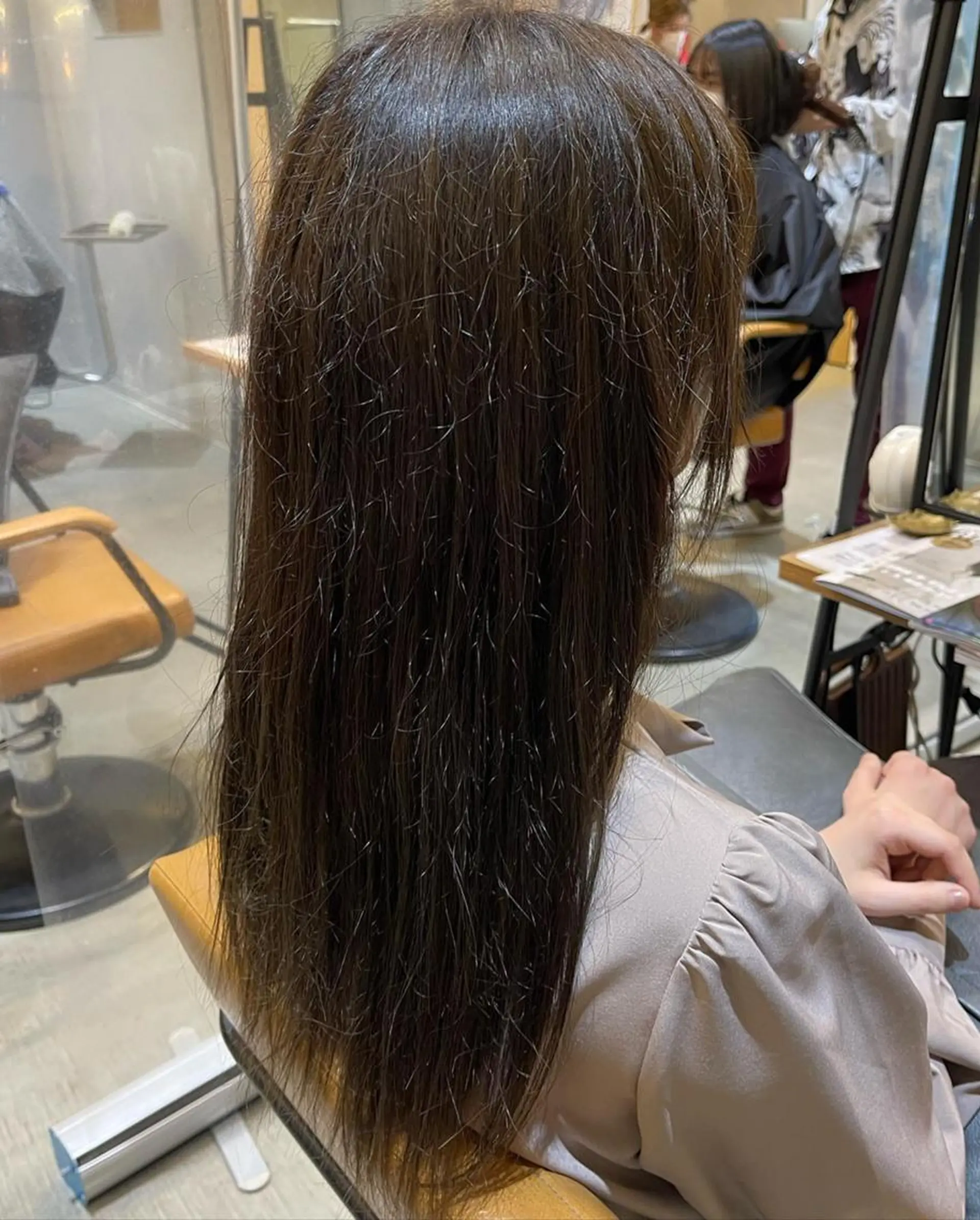ミディアム カラー ヘアアレンジ 黒髪 インナーカラー 髪質改善 似合わせカット 縮毛矯正 ❥【韓国風ヘア】 stylist 林❥のエステ・リラクイメージ