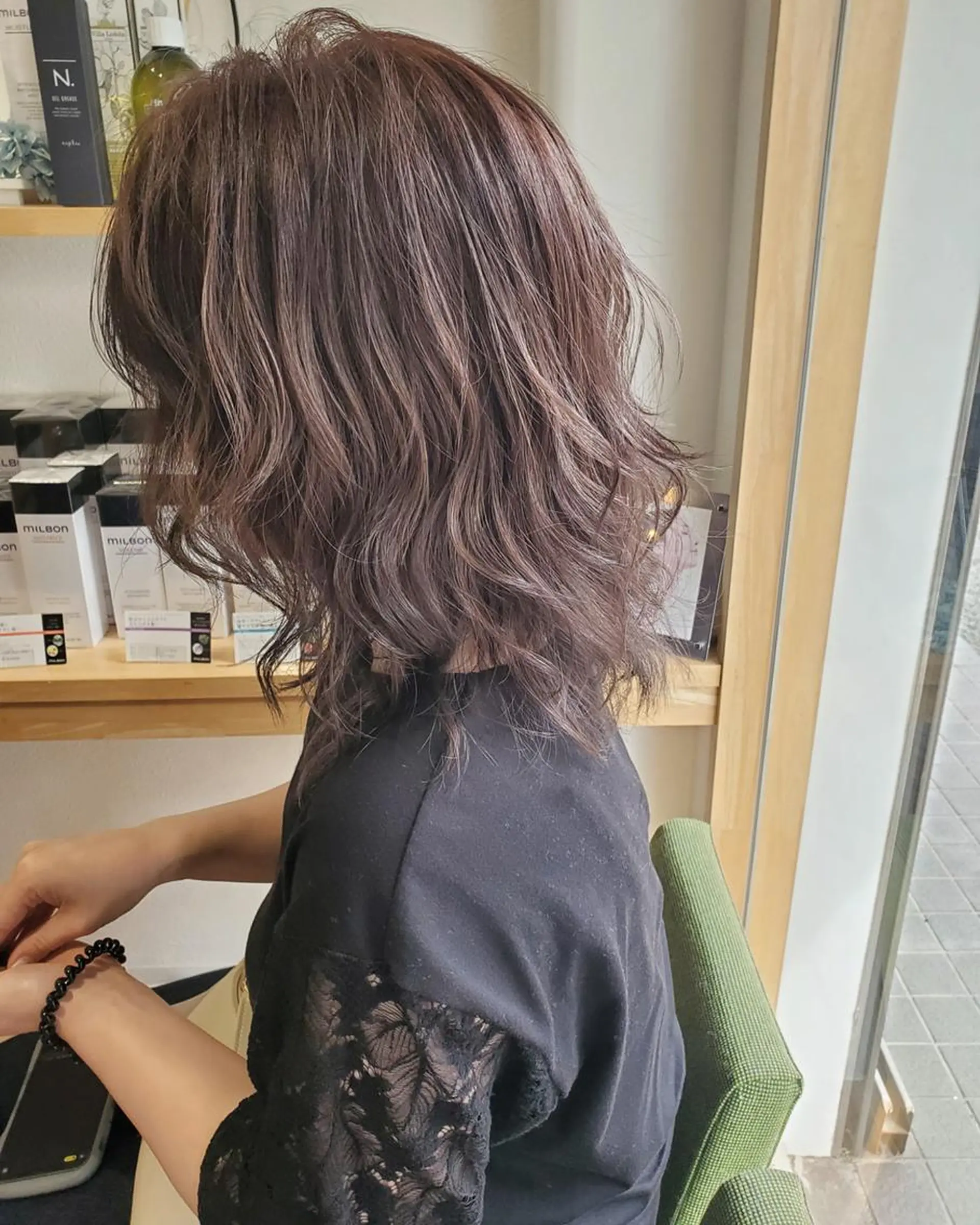 ミディアム カラー ピンクカラー バイオレットカラー belta 姫路山吹 カラーモデル募集のヘアスタイル