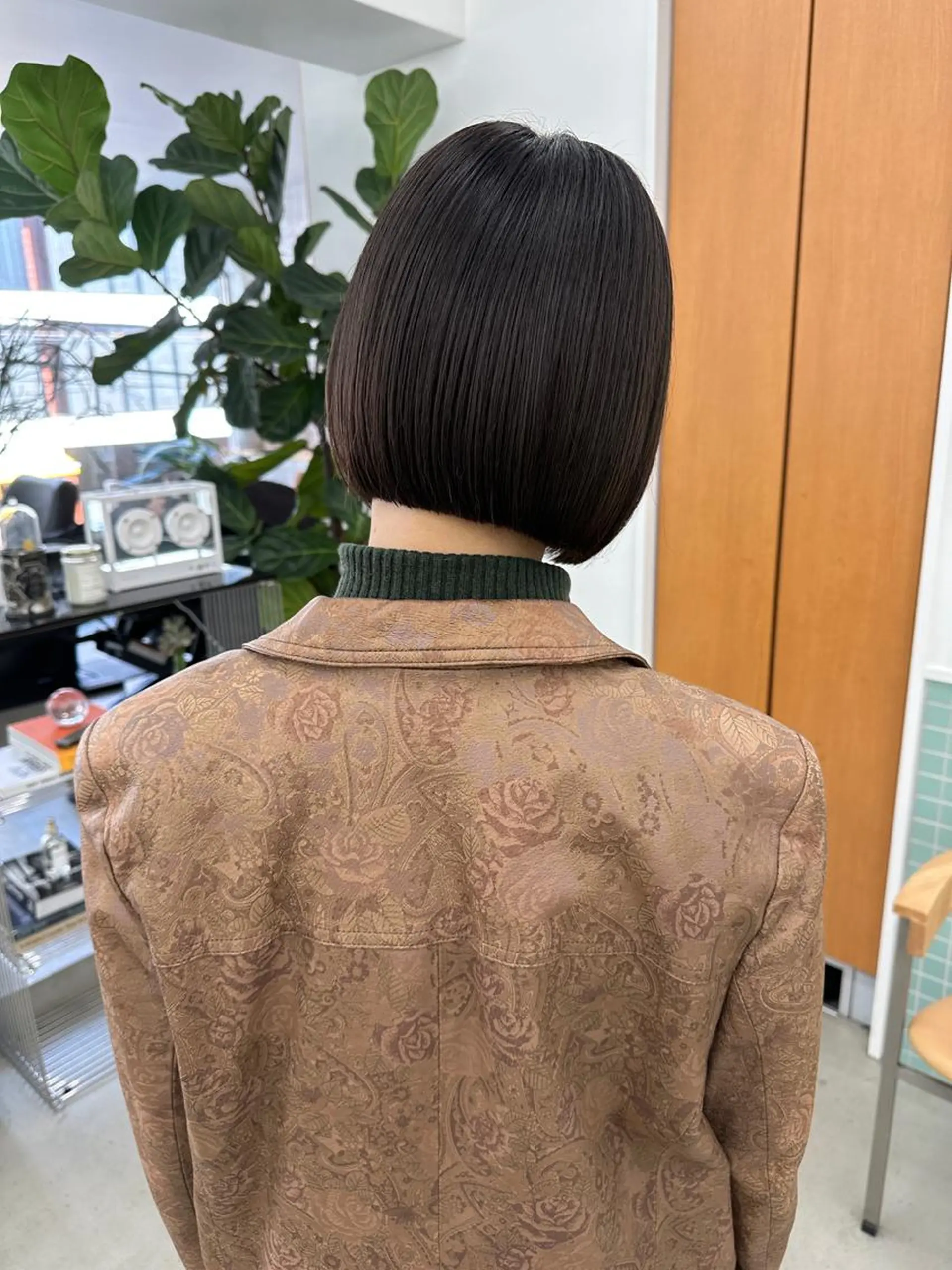 ショート 切りっぱなしボブ ボブ カット 縮毛矯正 トリートメント ボブ/レイヤー/ケア パーマ/リュウタのヘアスタイル