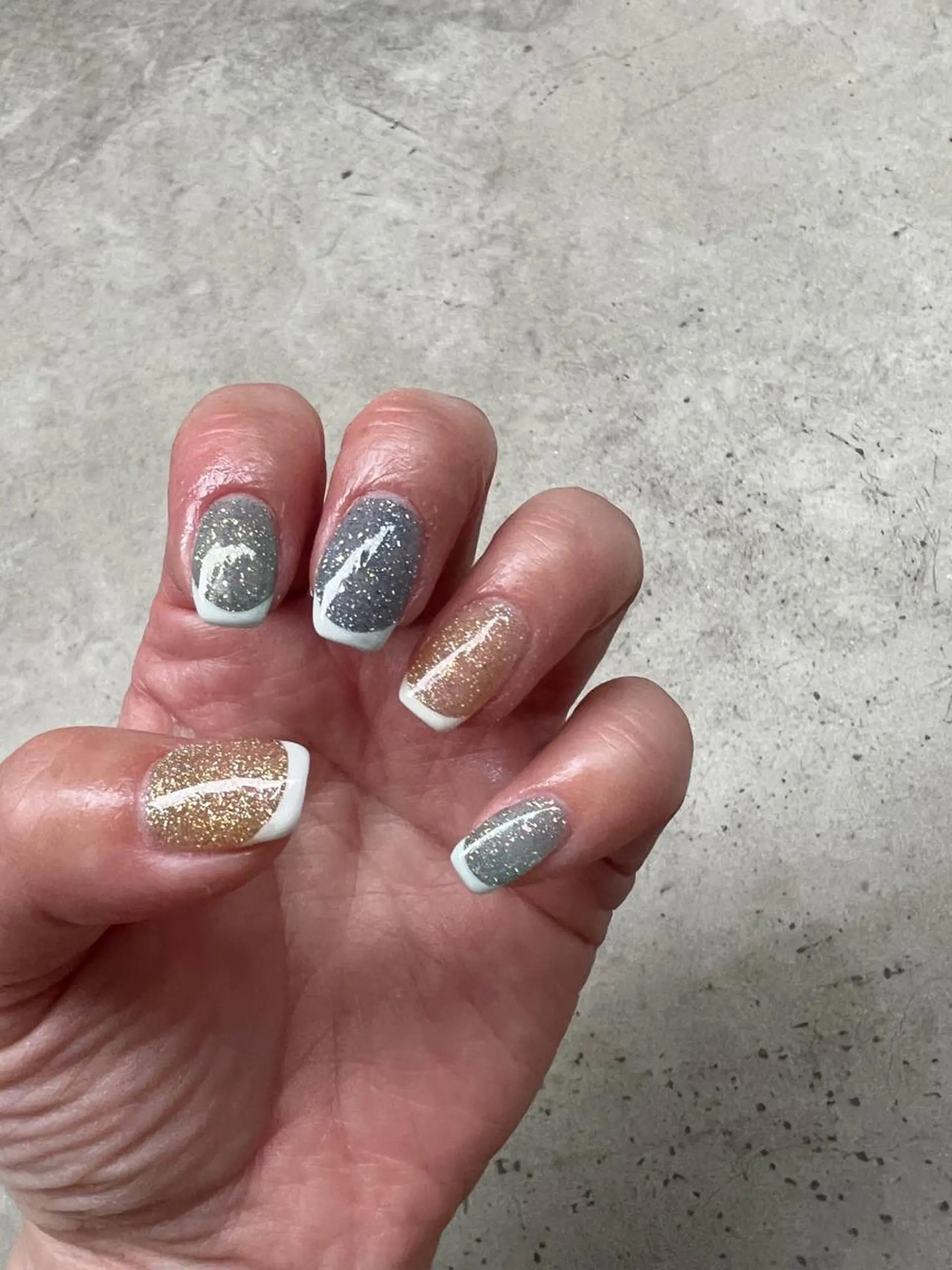ネイル nailsalon colon所属・nailartist lisaのネイルデザイン