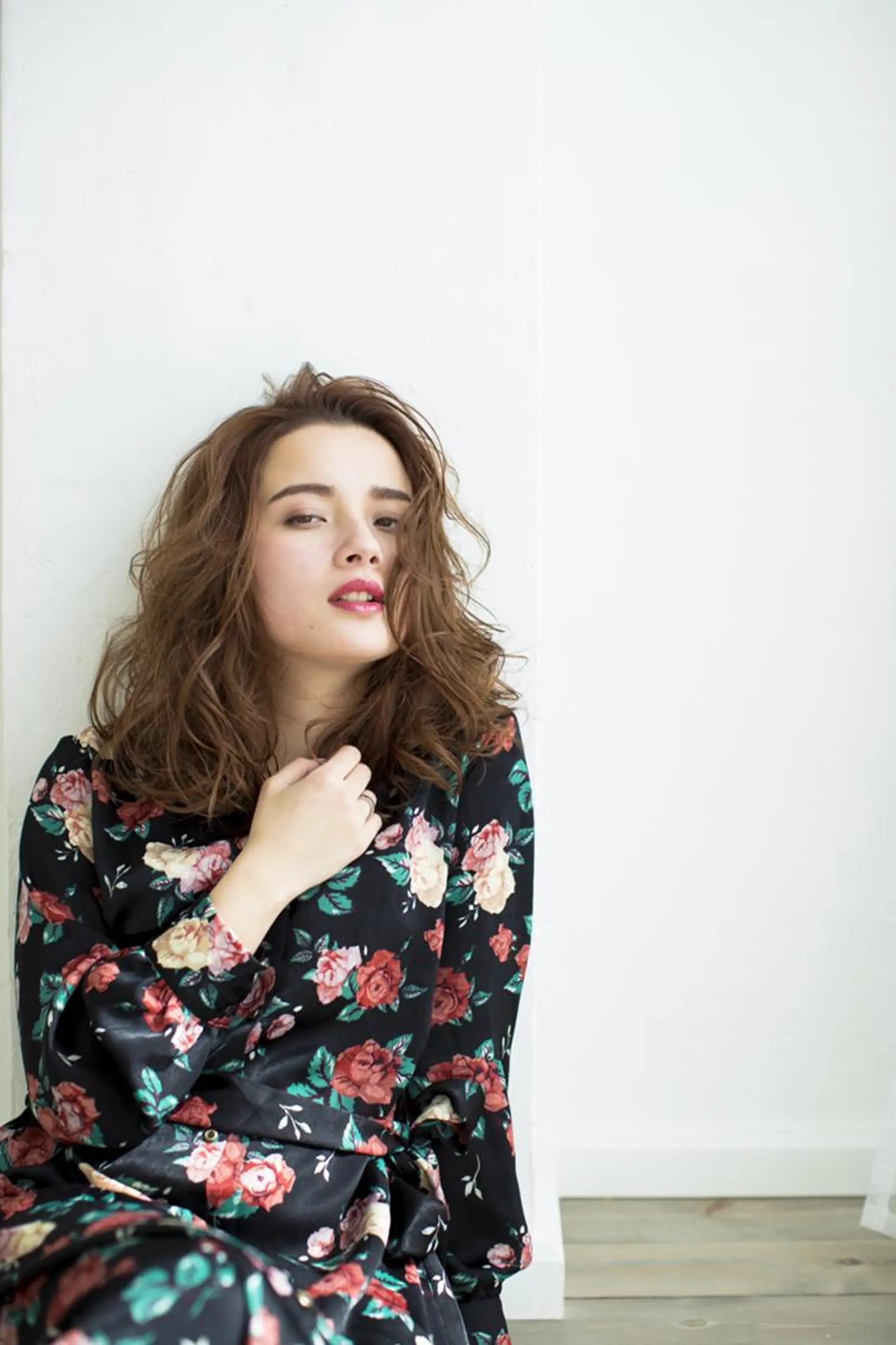 カラー 岩渕 由里香のヘアスタイル