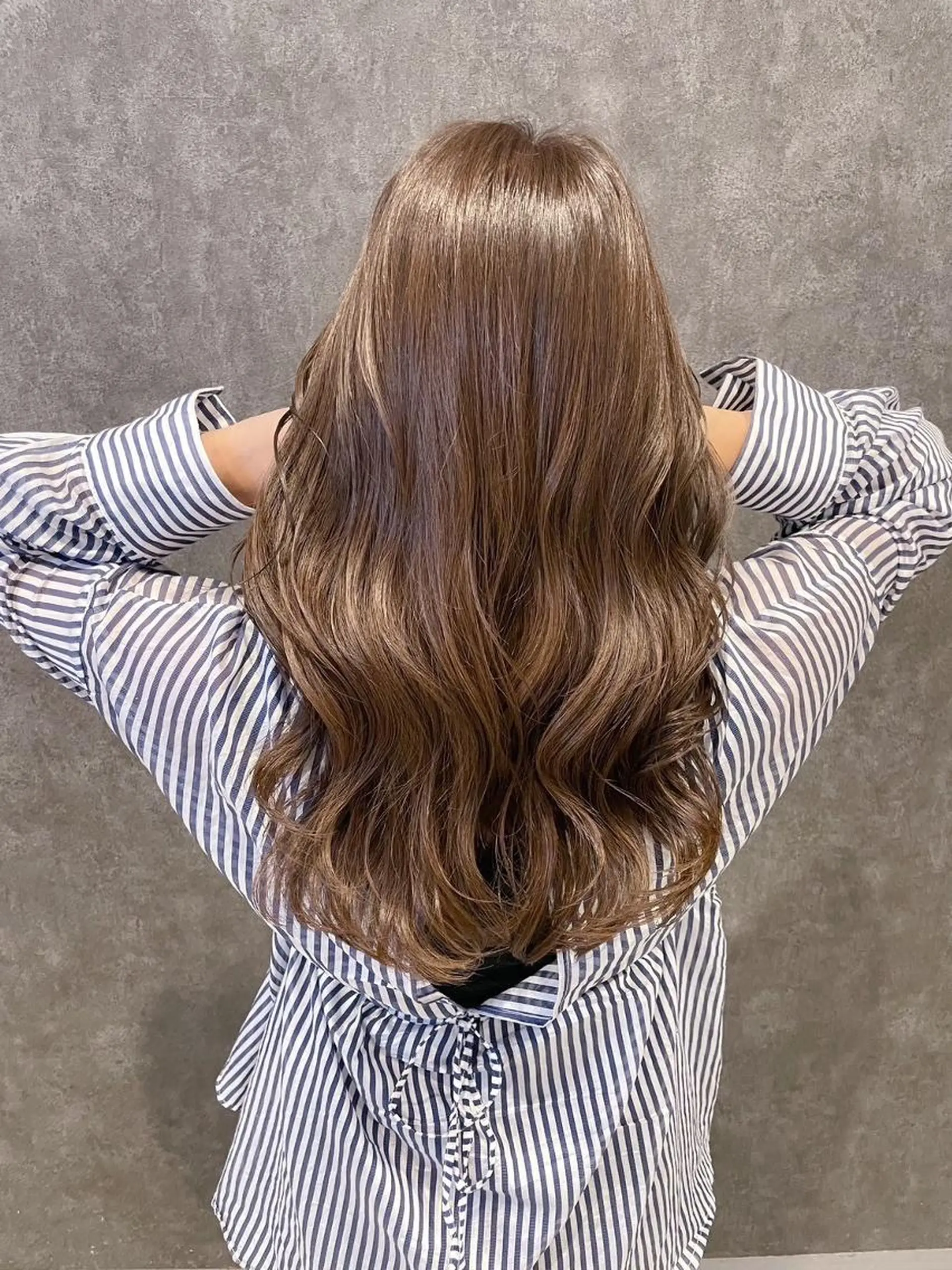 ロング カラー ダブルカラー グラデーションカラー ハイライトカラー イルミナカラー インナーカラー ヘアカラー トリートメント BUCKS【天王寺】 バックス【駅30秒】のヘアスタイル