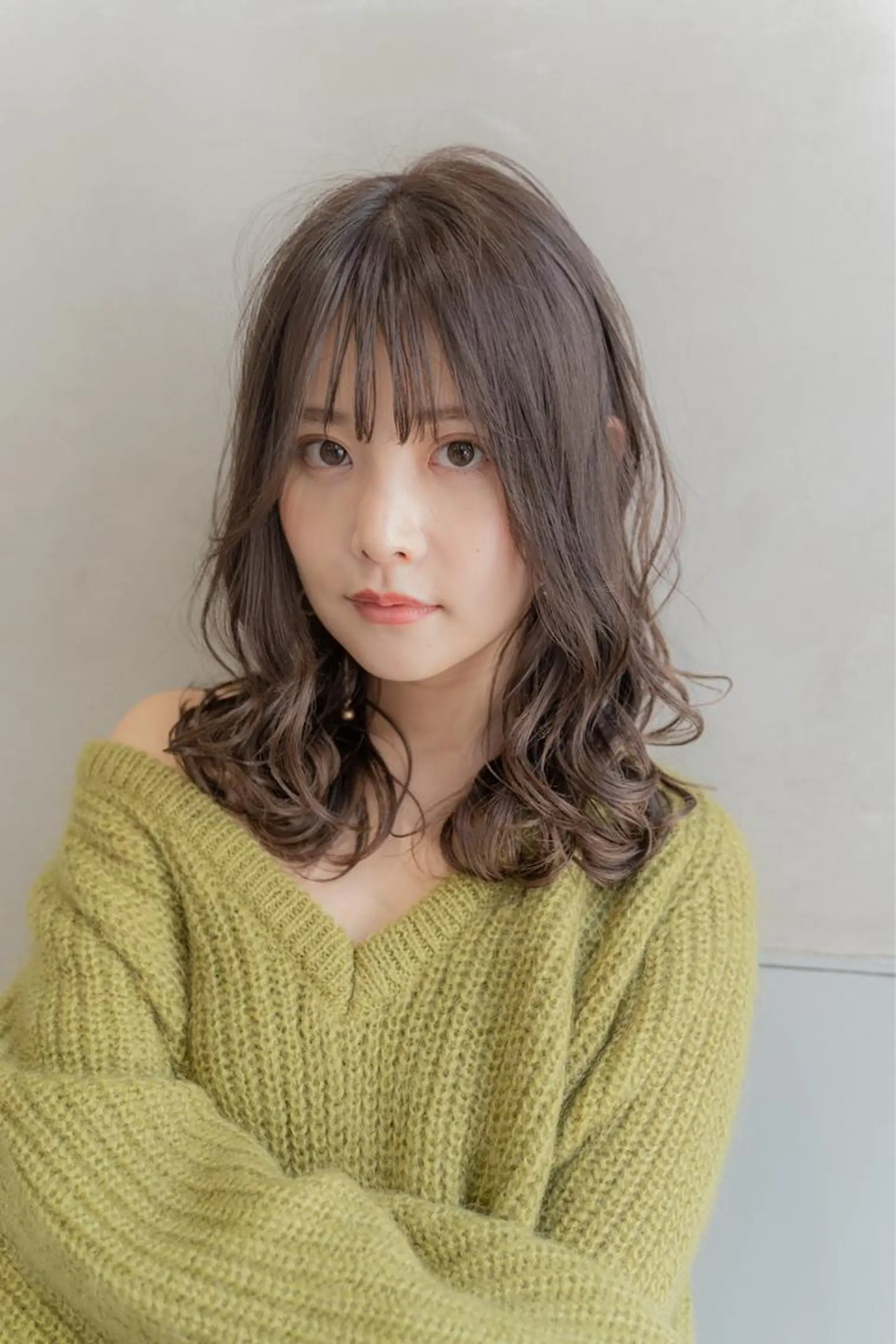 セミロング カラー グレージュ ミント 山崎 澪 レイヤーカット/大宮のヘアスタイル