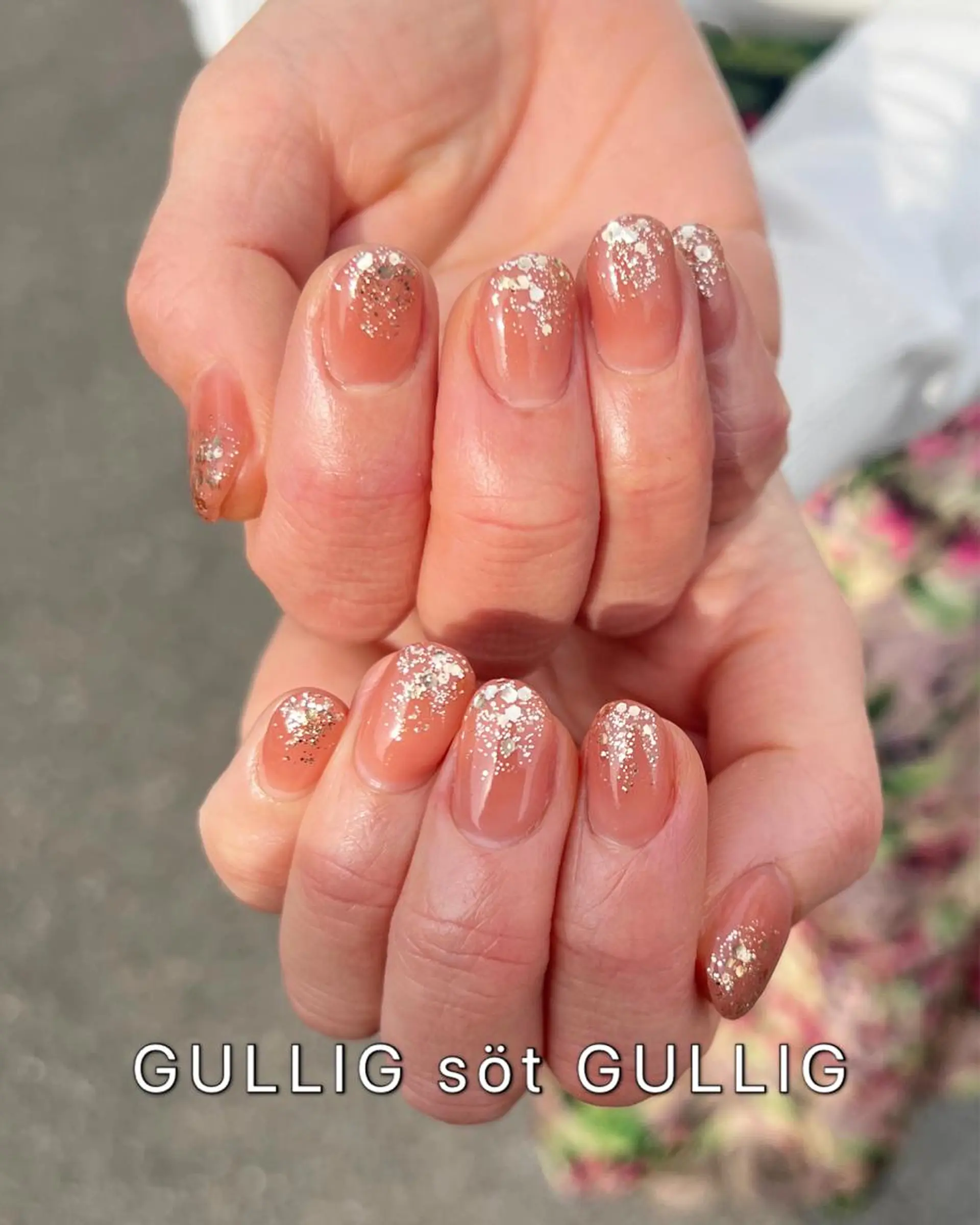 ネイル ラメ(グリッター) ハンドネイル GULLIG söt GULLIGのネイルデザイン