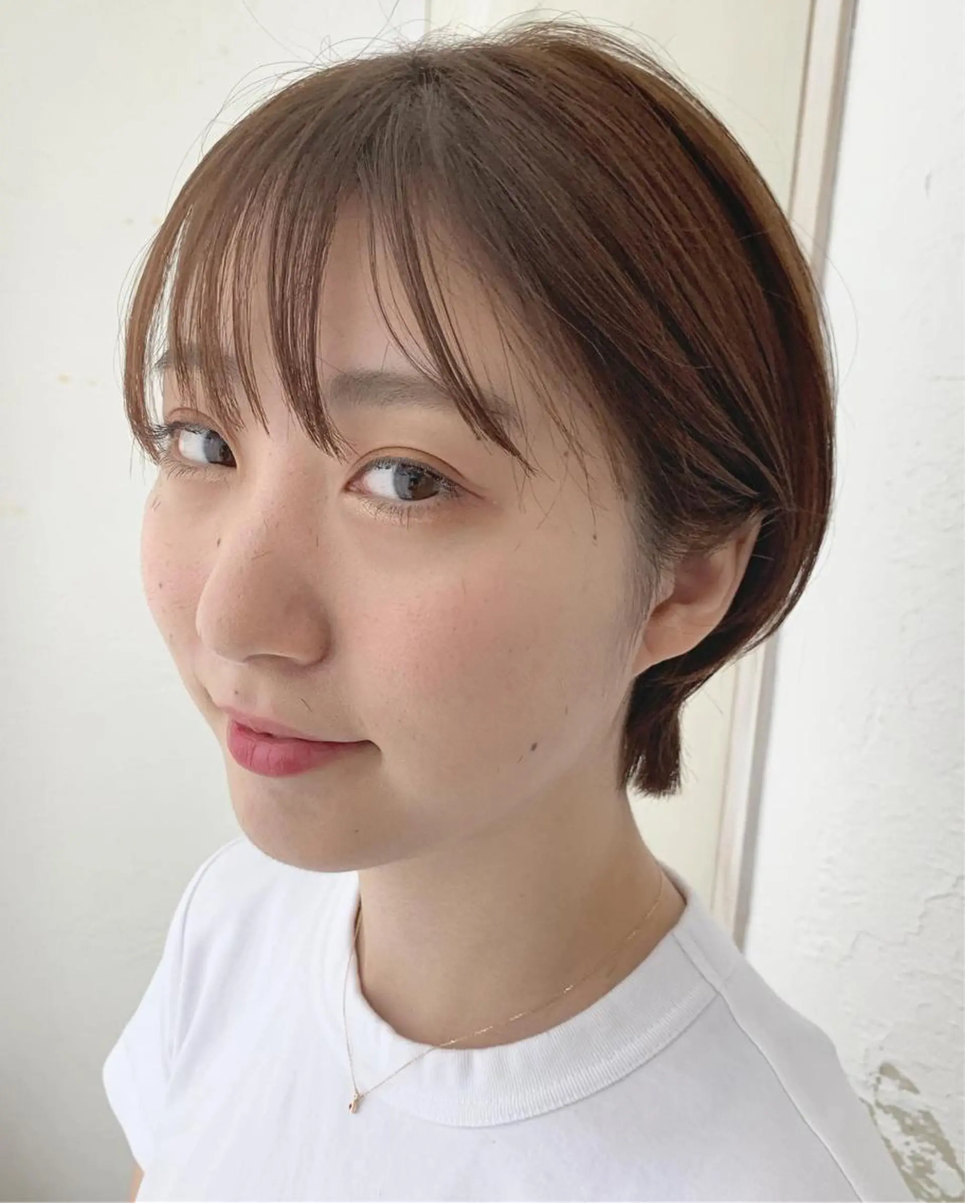 ショート カラー fio マナミのヘアスタイル