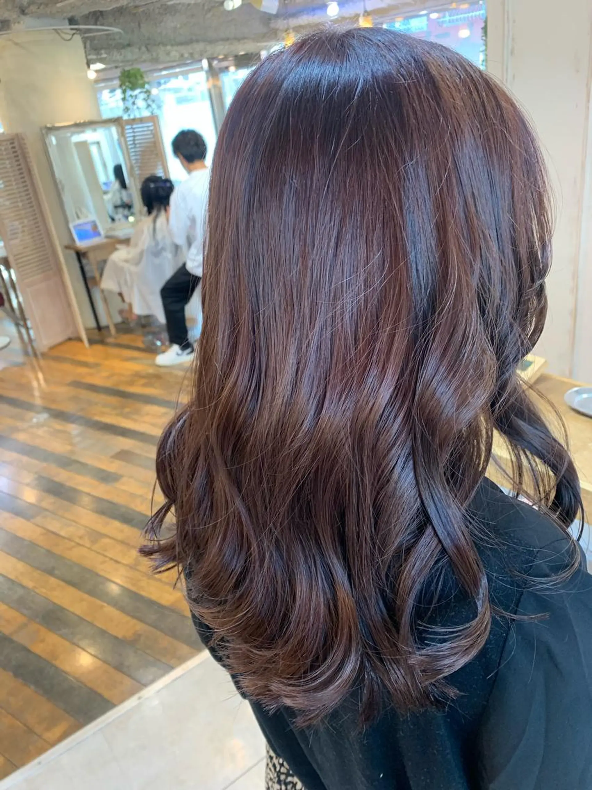 ロング カラー ブラウンカラー ピンクカラー ピンクブラウン 韓国風ヘア ロング ヘアカラー 藤間 帆乃夏（とうまほのかのヘアスタイル