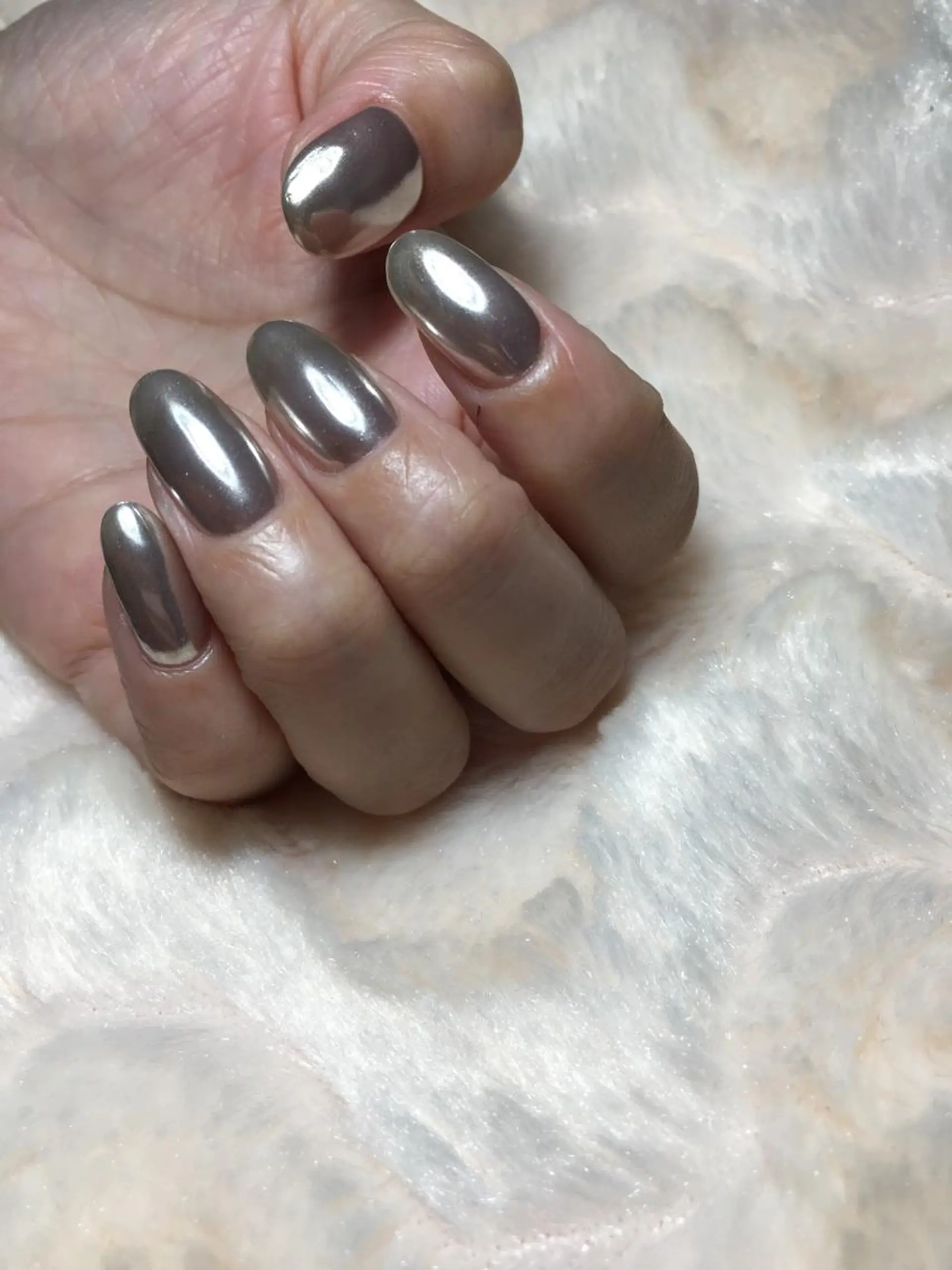 ネイル ミラーネイル シンプルネイル Otsuka Yumiのネイルデザイン