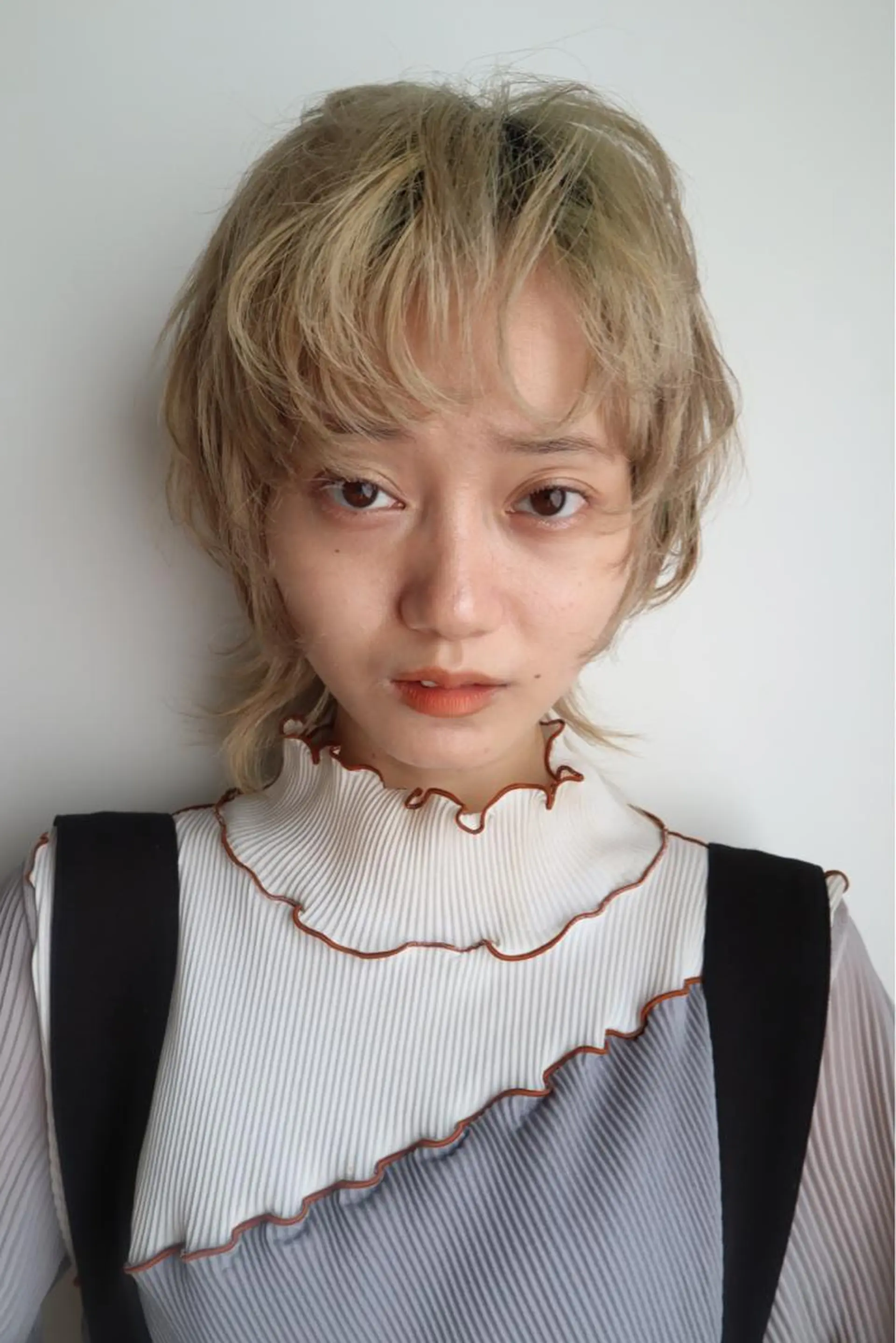 ショート カラー パーマ ヘアアレンジ メンズ キッズ ネイル マツエク・マツパ アイブロウ ウルフレイヤーカット /チヒロのヘアスタイル