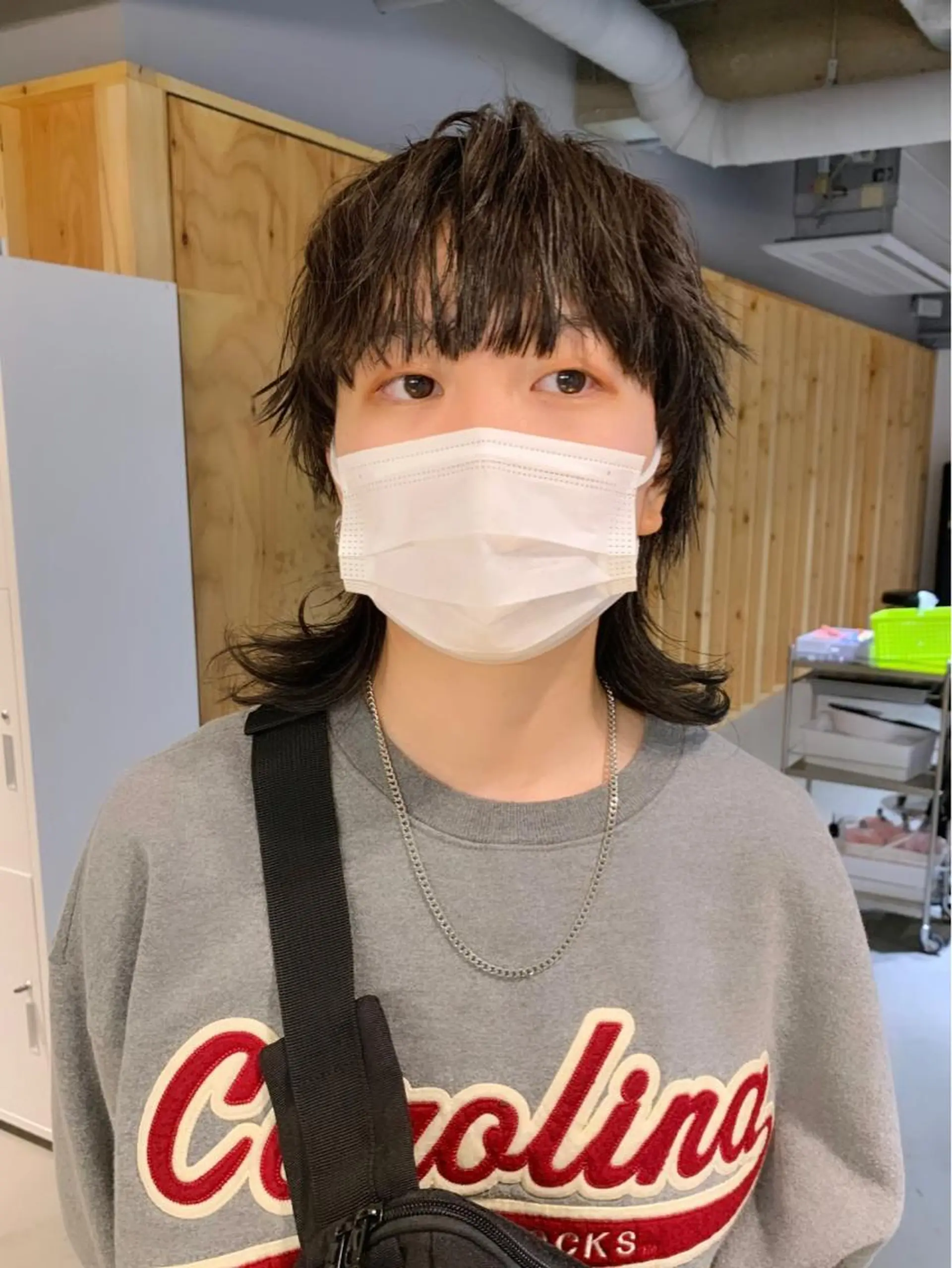 ミディアム カラー ウルフカット tension 【テンション】のヘアスタイル