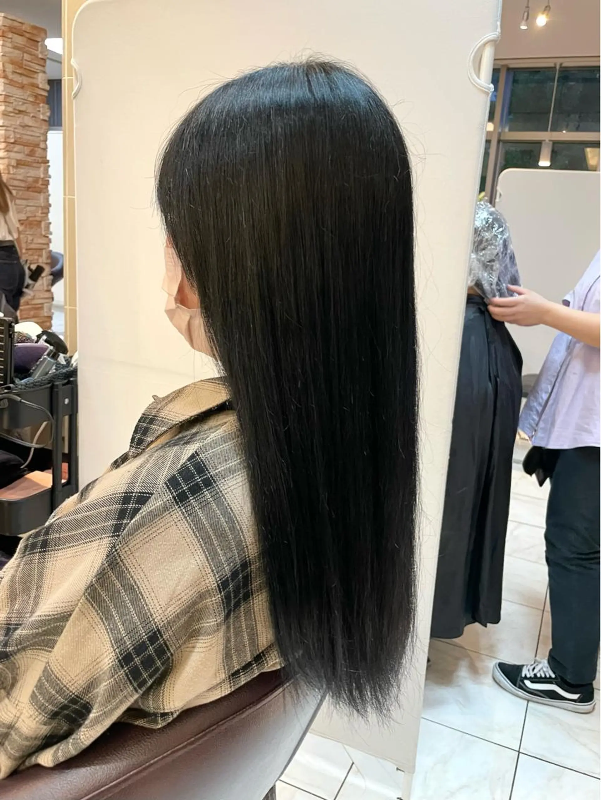 ロング カット ヘアカラー 新籾 尚哉のヘアスタイル