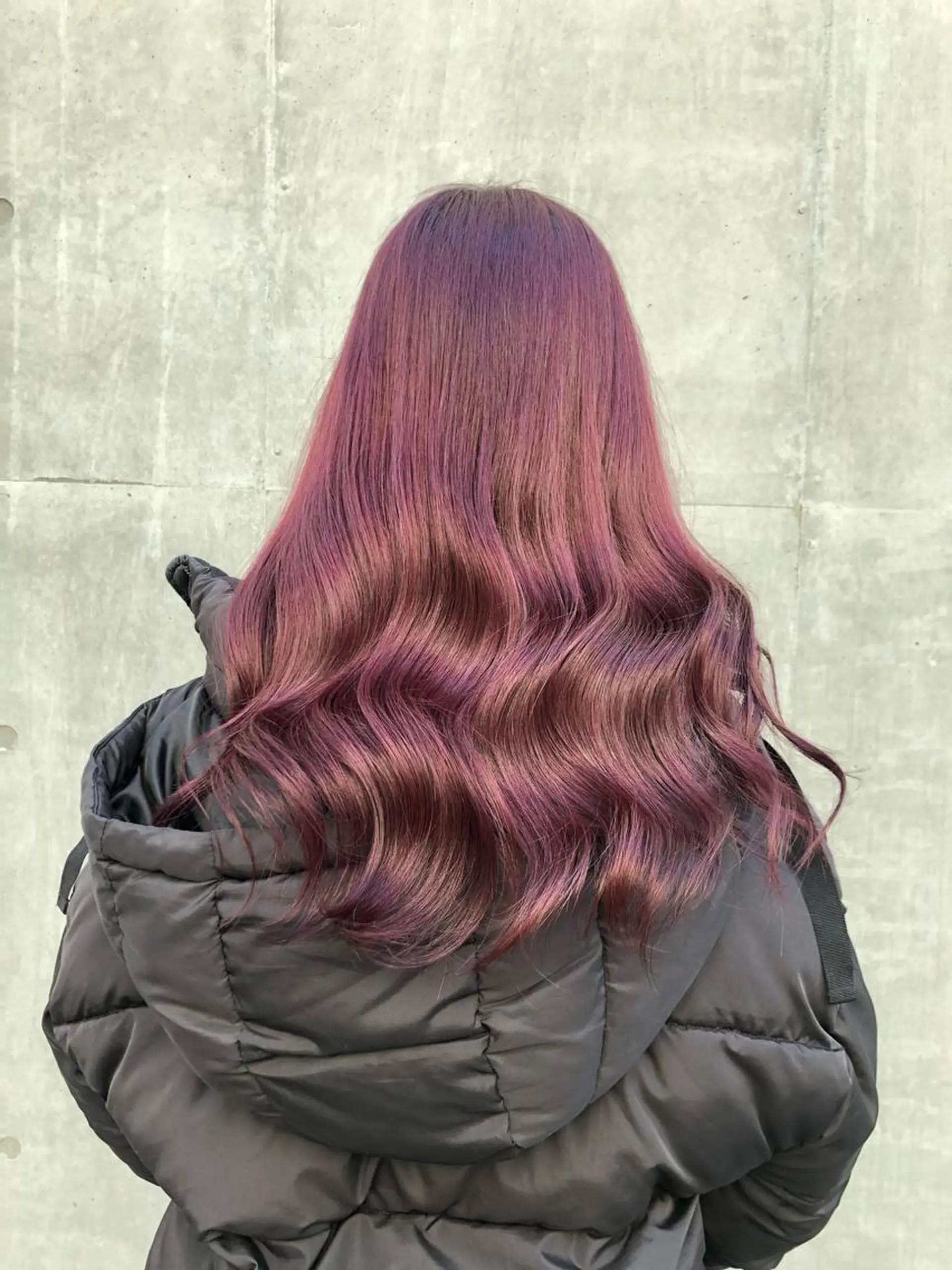 セミロング テラダ ココロのヘアスタイル