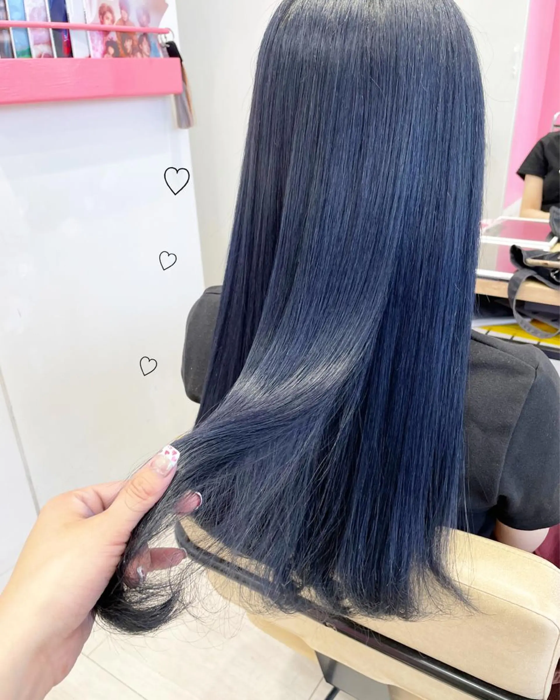 セミロング カラー ネイビーカラー カット ヘアカラー トリートメント EMANON新宿東口所属・新宿駅近♡個室 ♡関口三都季🌜のヘアスタイル