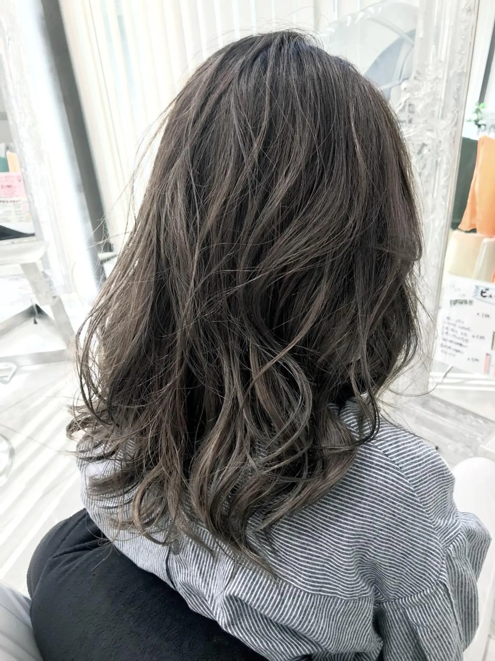 ミディアム カラー ヘアカラー トリートメント 田中 慎也のヘアスタイル