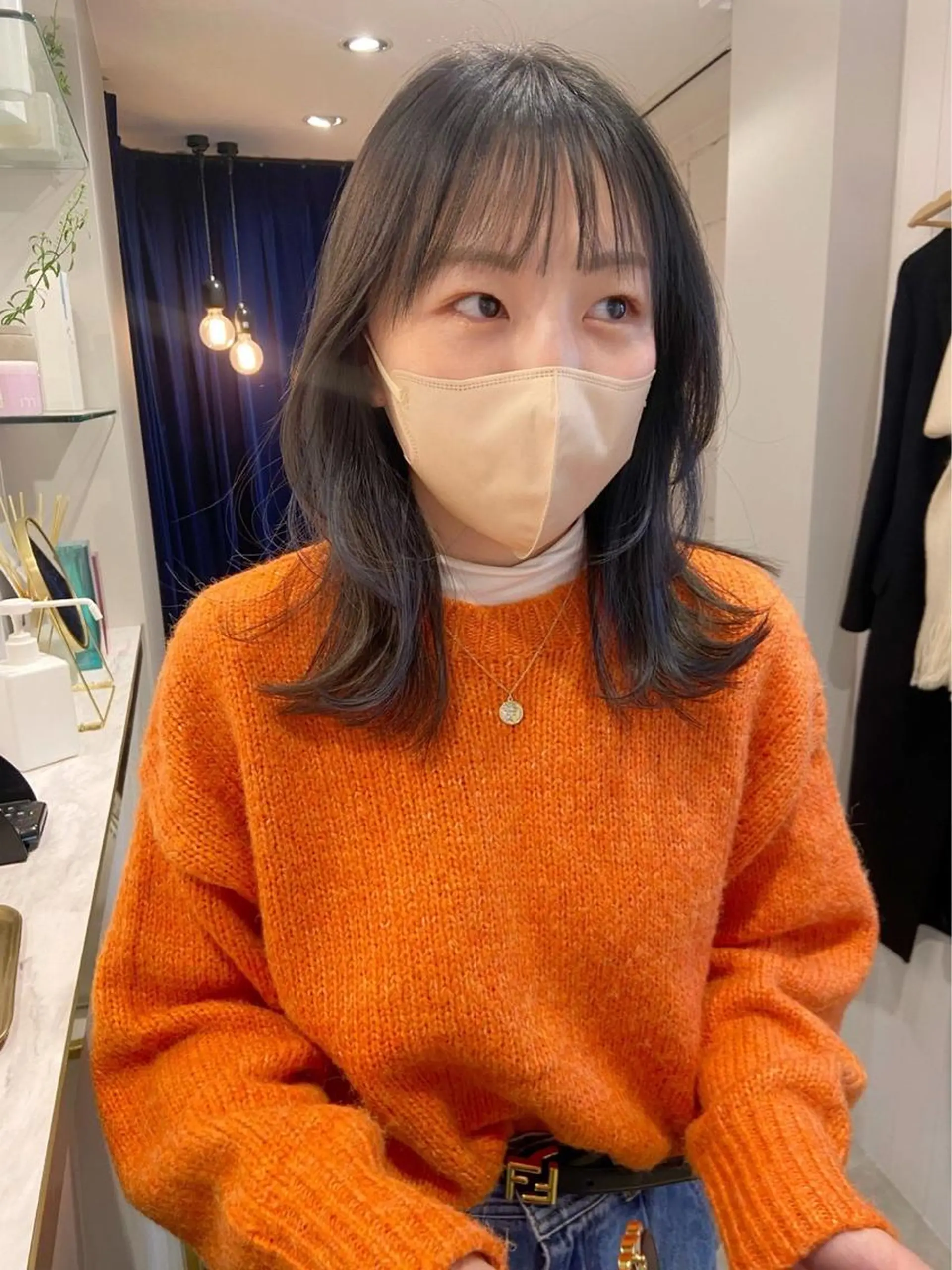 ミディアム カラー ハイトーンカラー カット ヘアカラー レイヤー♡ 石川優奈のヘアスタイル