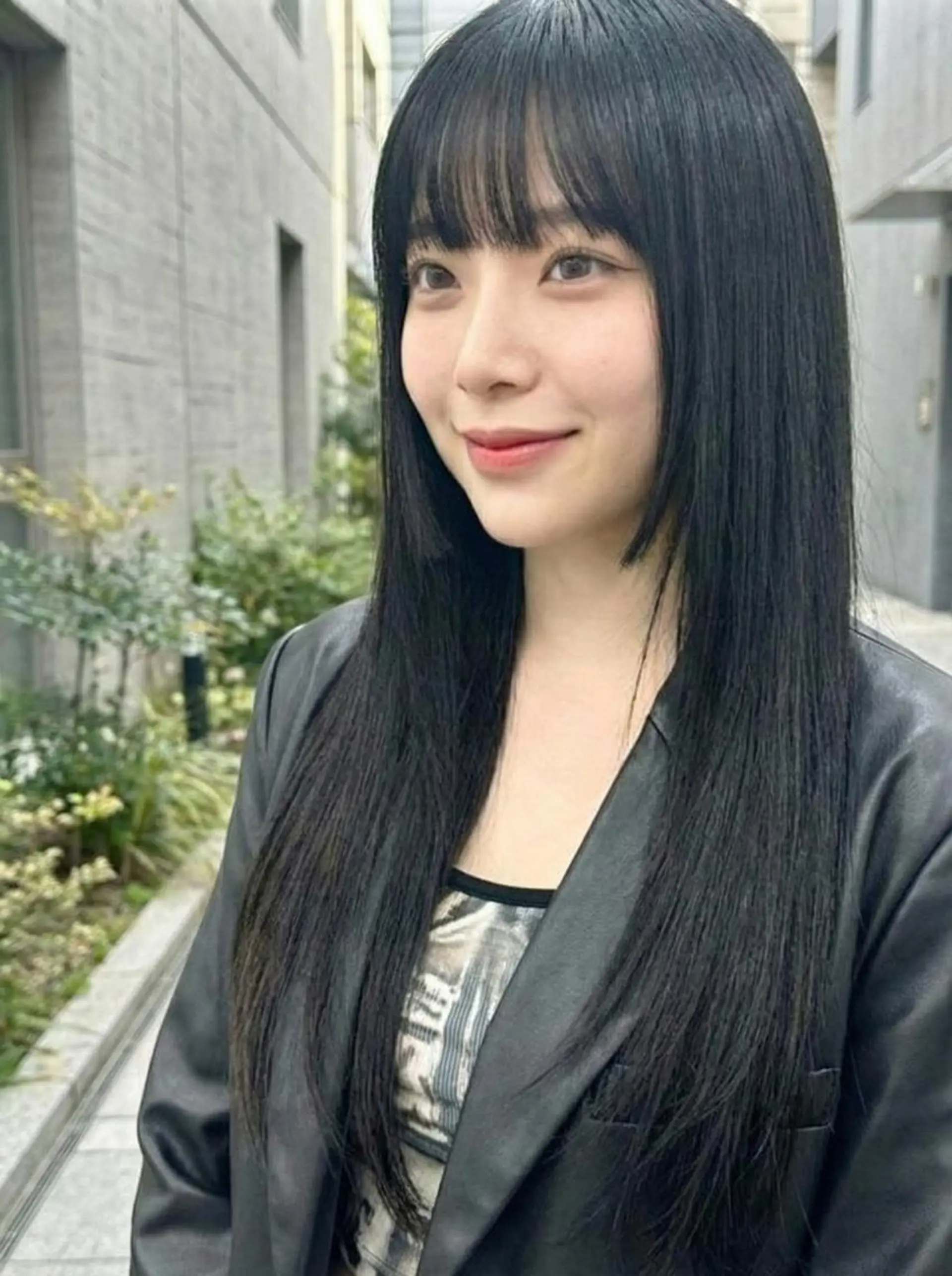 ロング ✨ブリーチなし× 髪質改善⚡新宿駅近のヘアスタイル