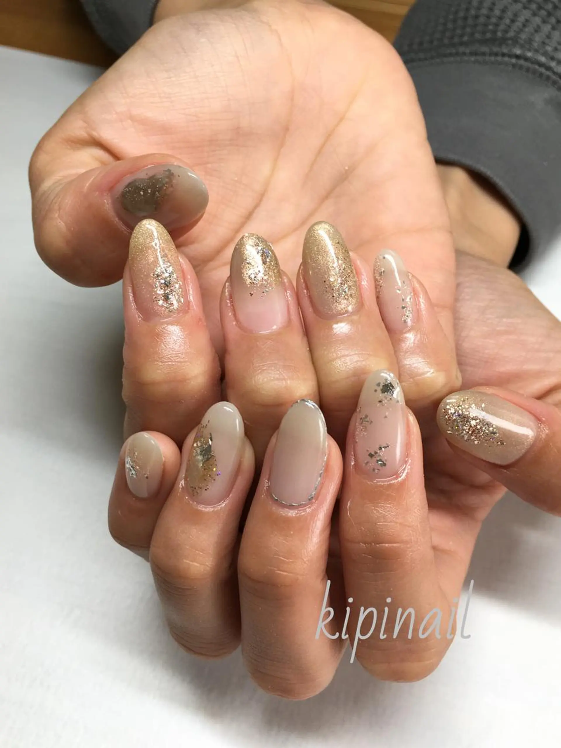 ネイル アートネイル 持ち込み ニュアンスネイル ハンドネイル kipinail 川﨑えりかのネイルデザイン