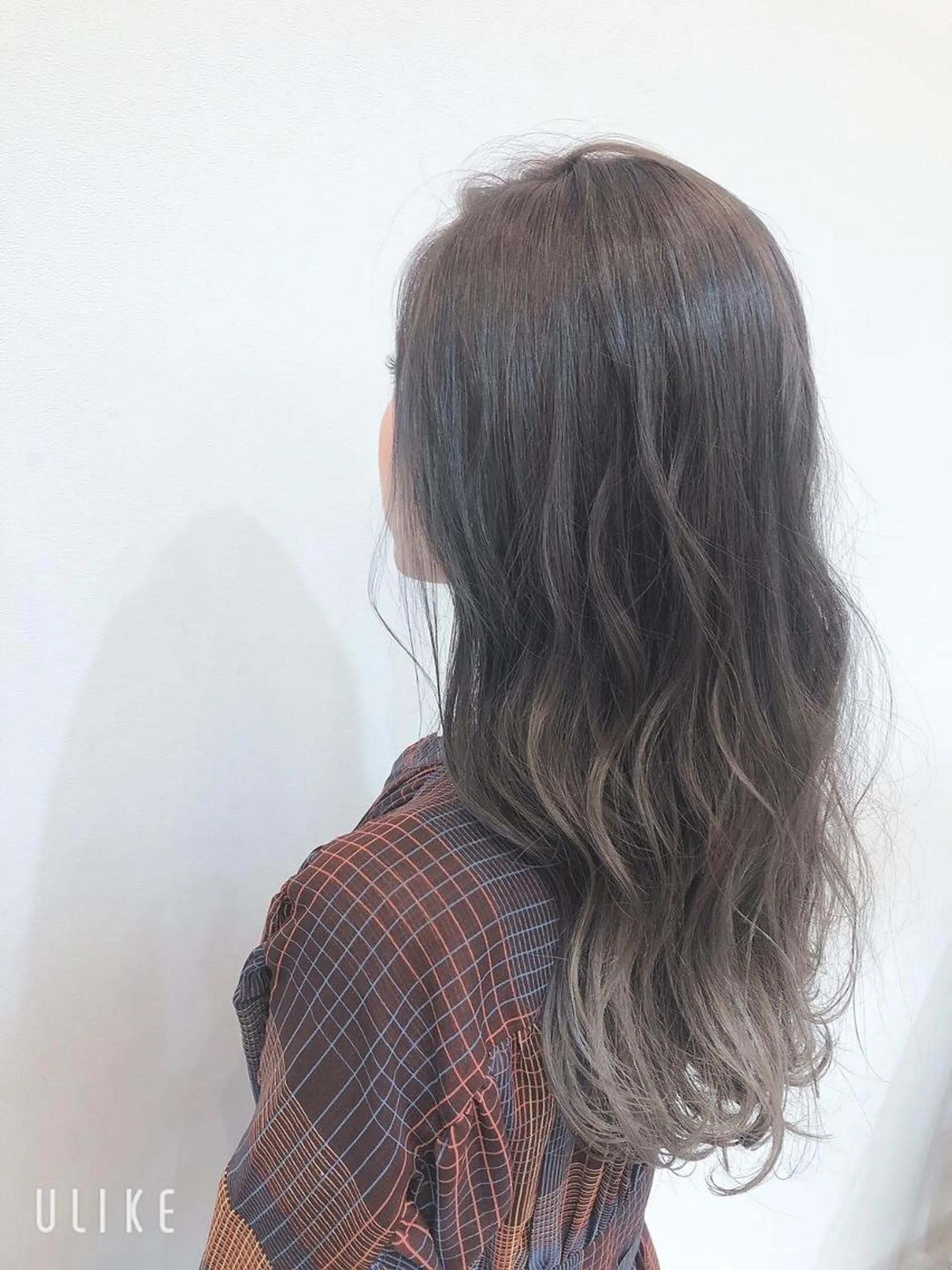 ロング カラー ヘアアレンジ 透明感カラー グレージュ beauty: beast 熊本店のヘアスタイル