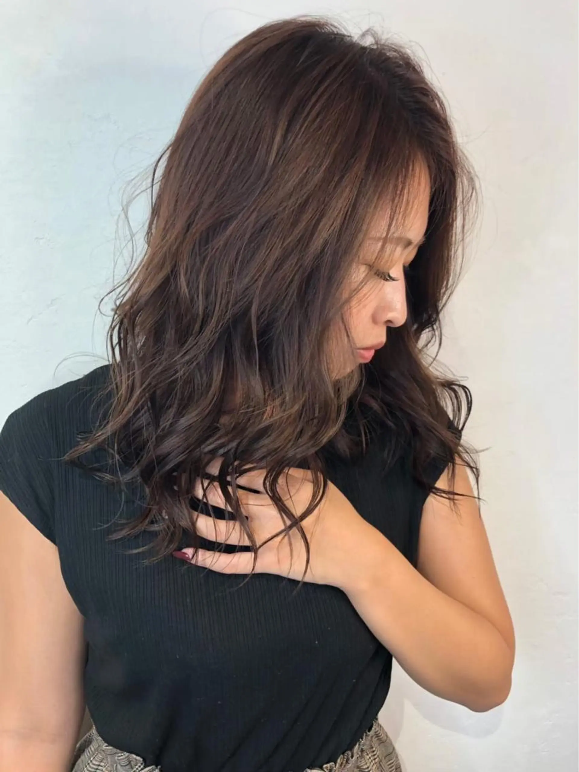 セミロング カラー _WHITE 高槻のヘアスタイル