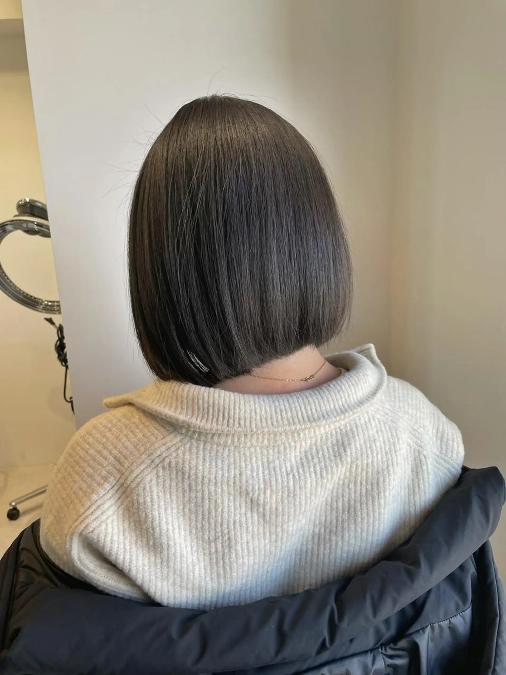 ショート カラー ブルーカラー ブルージュ ボブ カット ヘアカラー トリートメント ヘアセット メンズ特化 パーマ/オザワのヘアスタイル