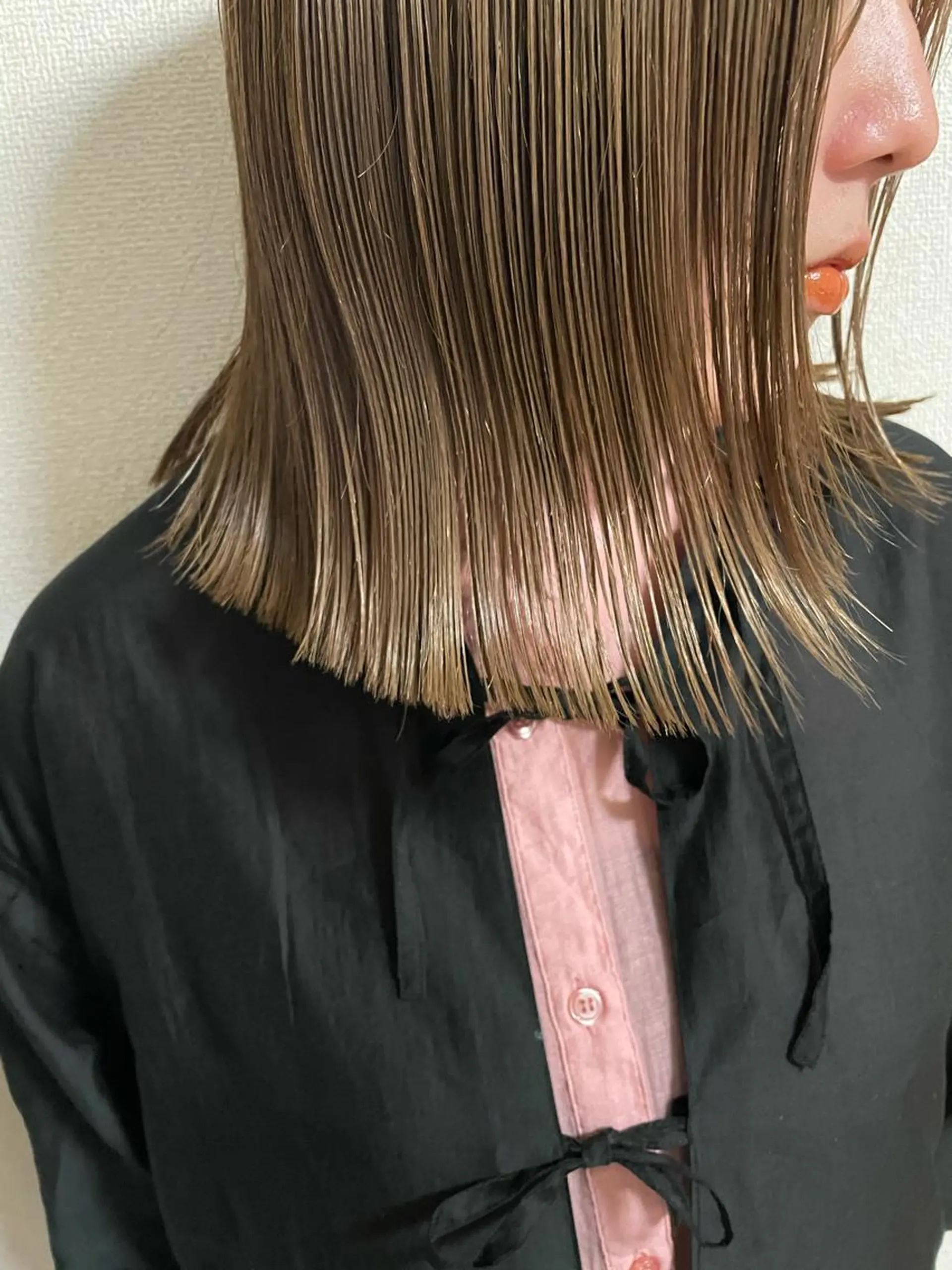 ミディアム 渋谷 留菜のヘアスタイル