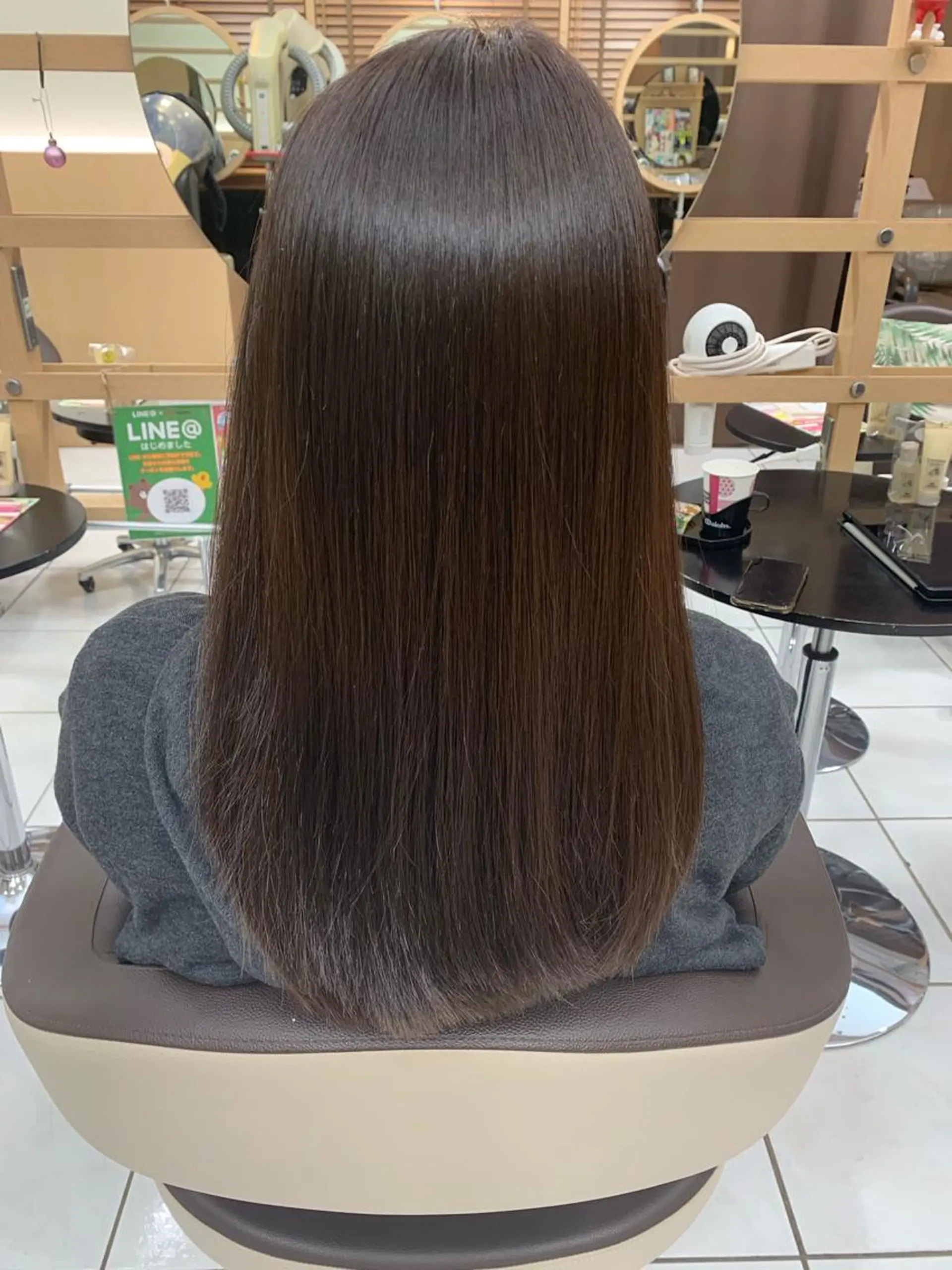 カラー ブラウンカラー ナチュラルブラウン ヘアカラー トリートメント Blossom 橋本のヘアスタイル