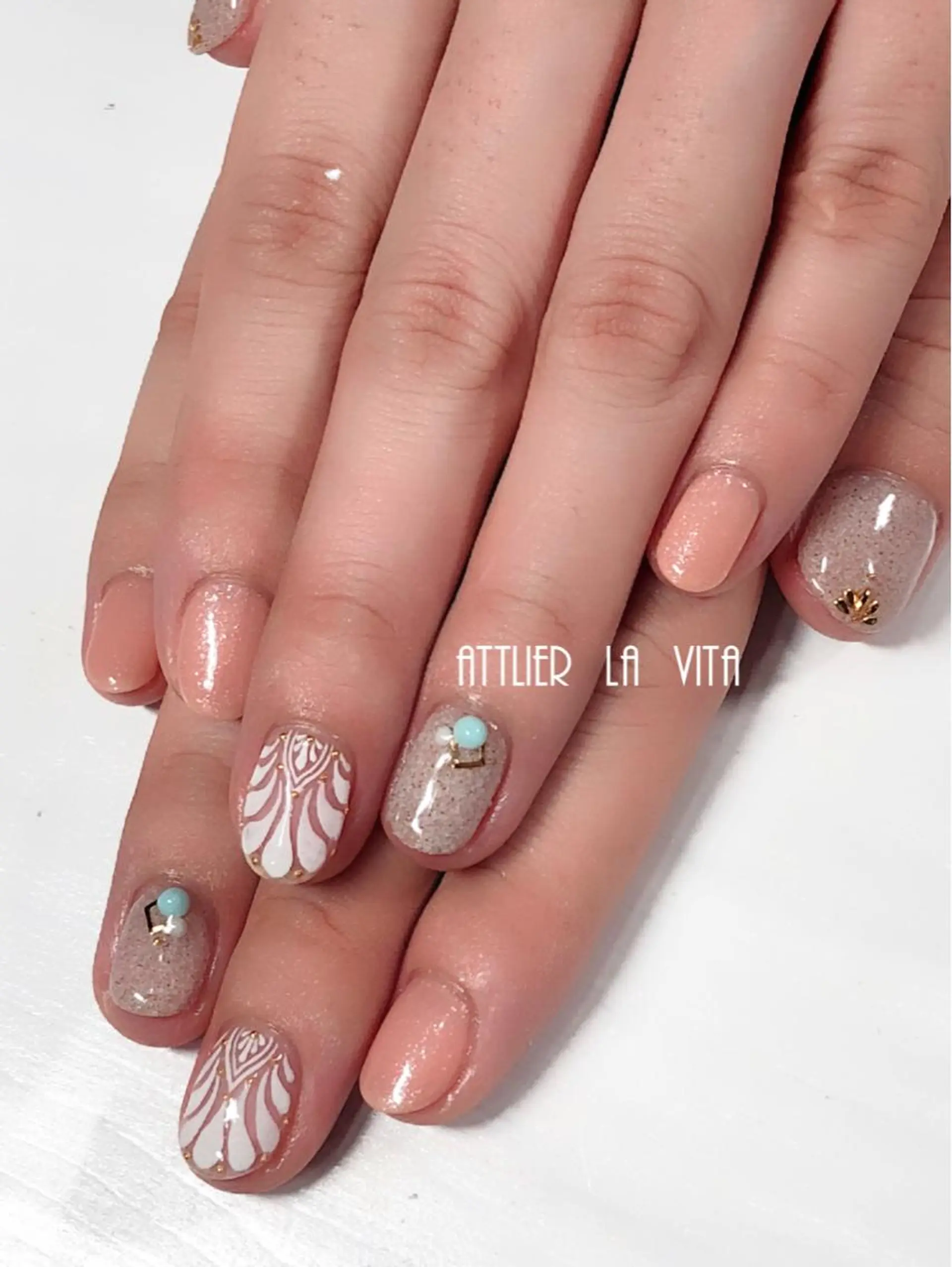 ネイル ハンドネイル atelier la vita所属・lavita. mimuraのネイルデザイン